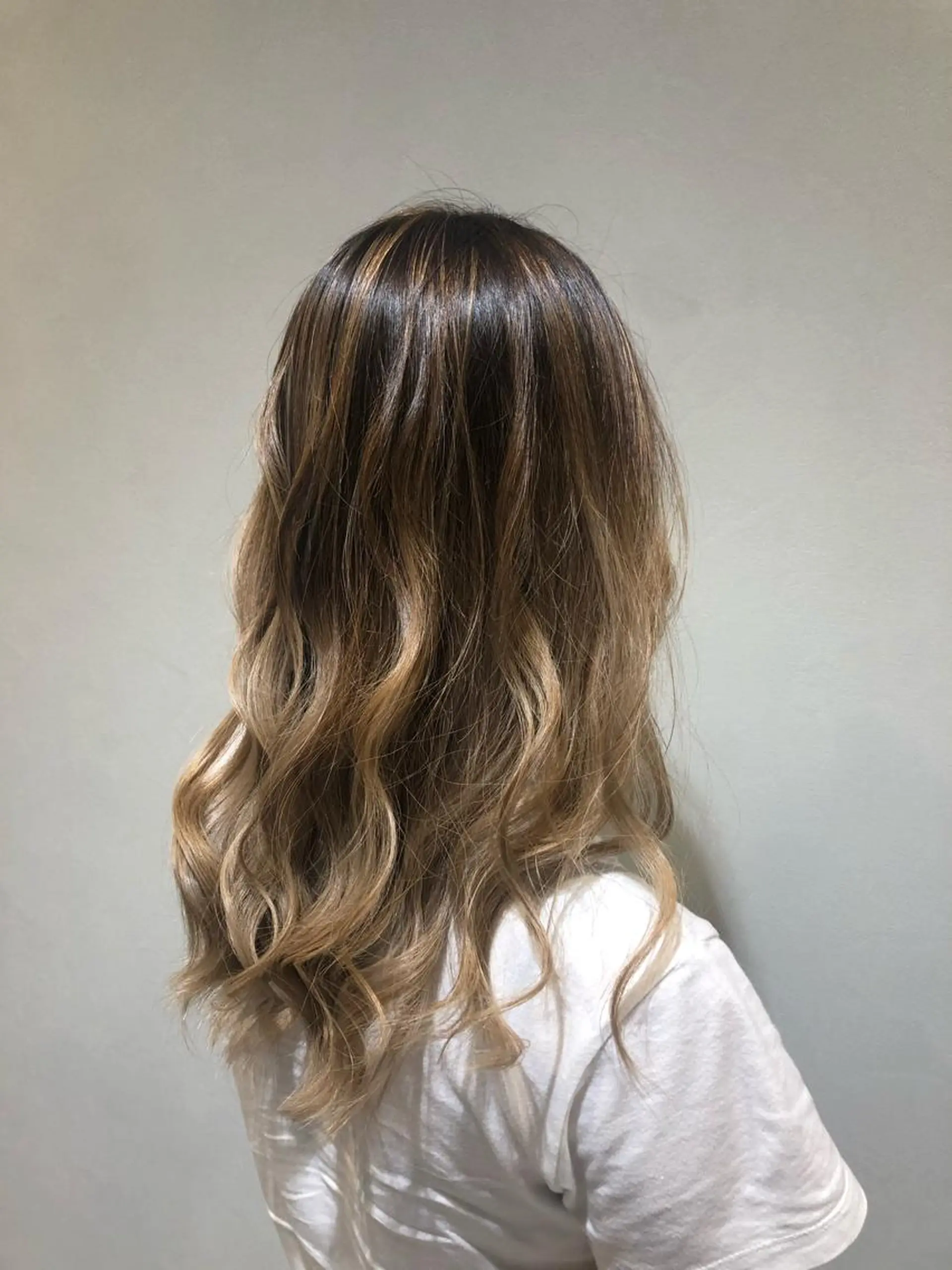 セミロング カラー 💎エクステ専門店 BIZE梅田🇰🇷のヘアスタイル