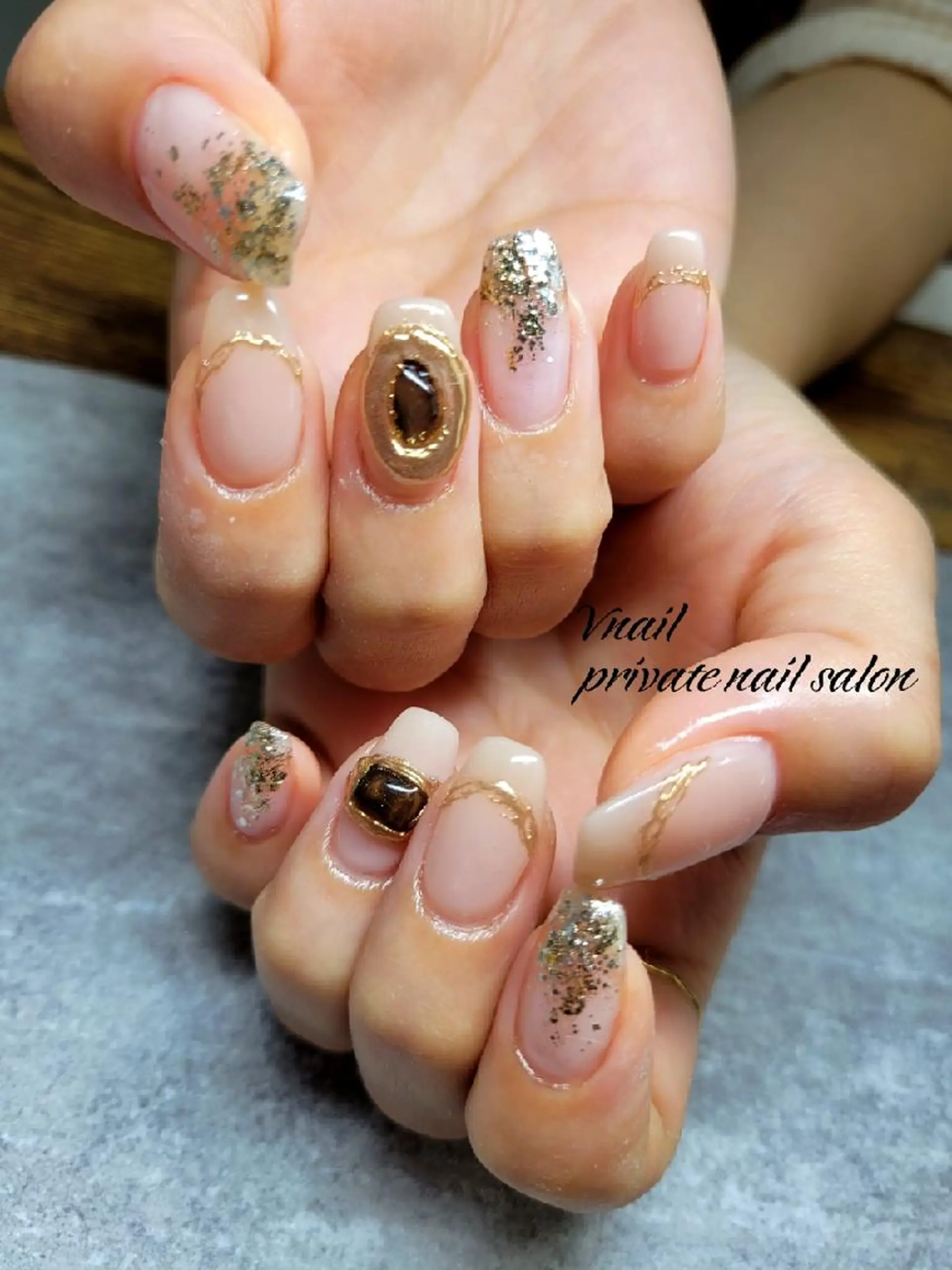 ネイル V. nailのネイルデザイン