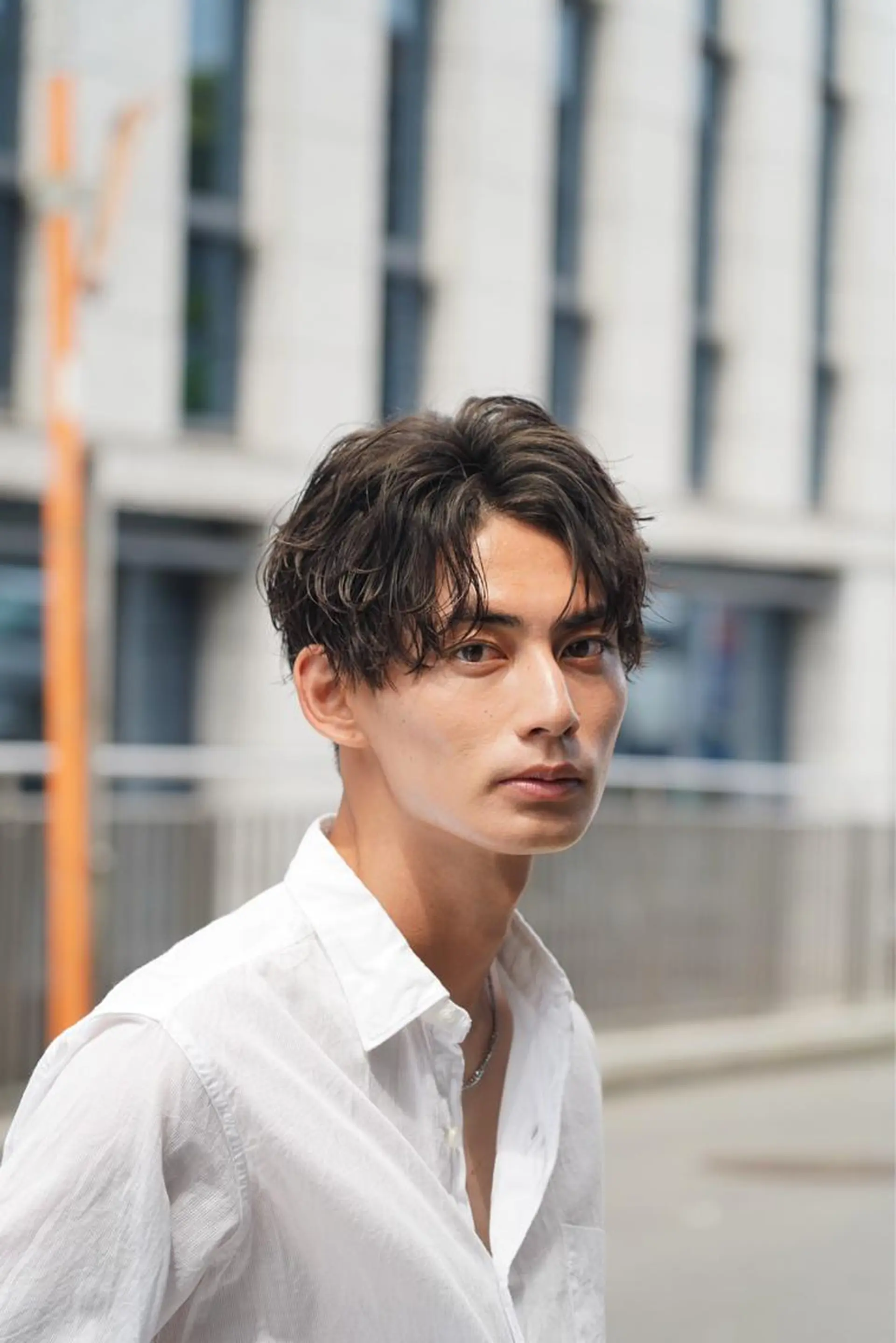 ミディアム パーマ メンズ ミディアムパーマ マッシュ メンズパーマ ツイストスパイラルパーマ 波巻きパーマ カット パーマ fifth 天神大名所属・天神大名メンズパーマ 【fifth】のヘアスタイル