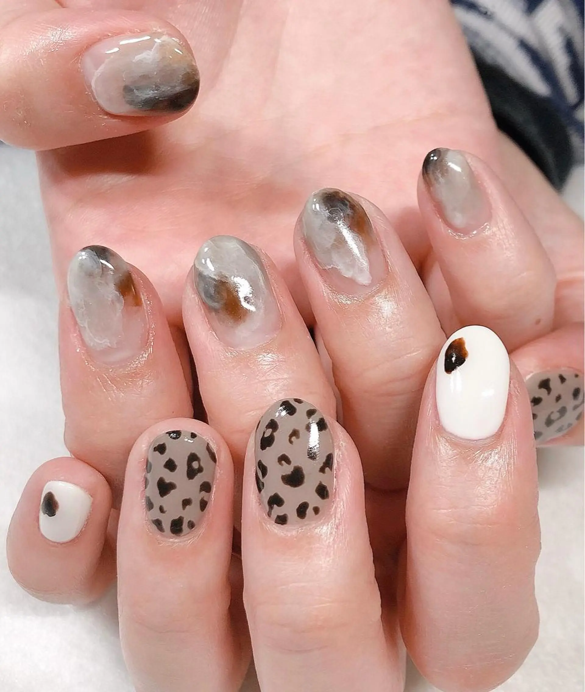 ネイル ジェルネイル 東 千夏のネイルデザイン