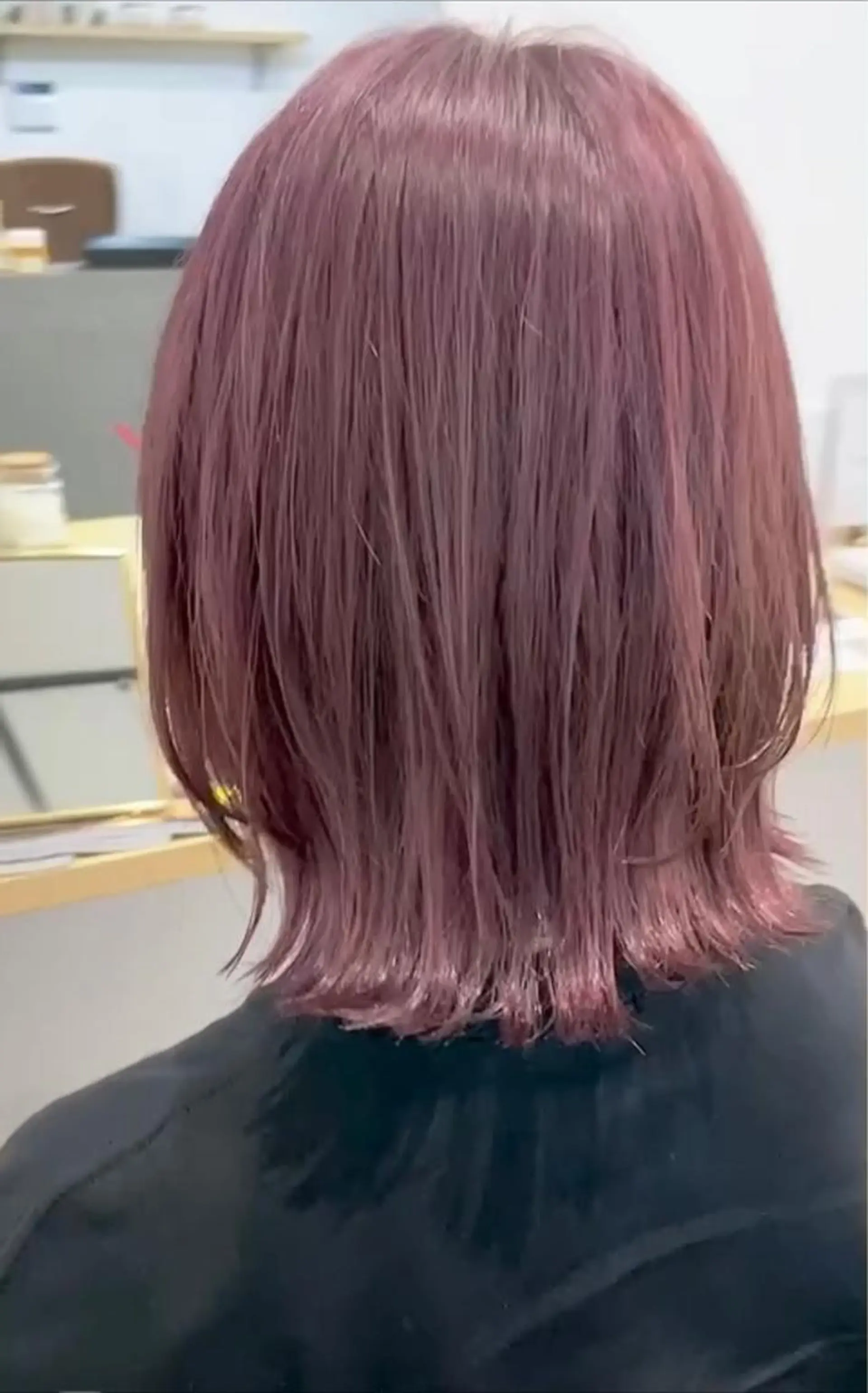 ミディアム パープルカラー Lien所属・衣笠 雅俊のヘアスタイル