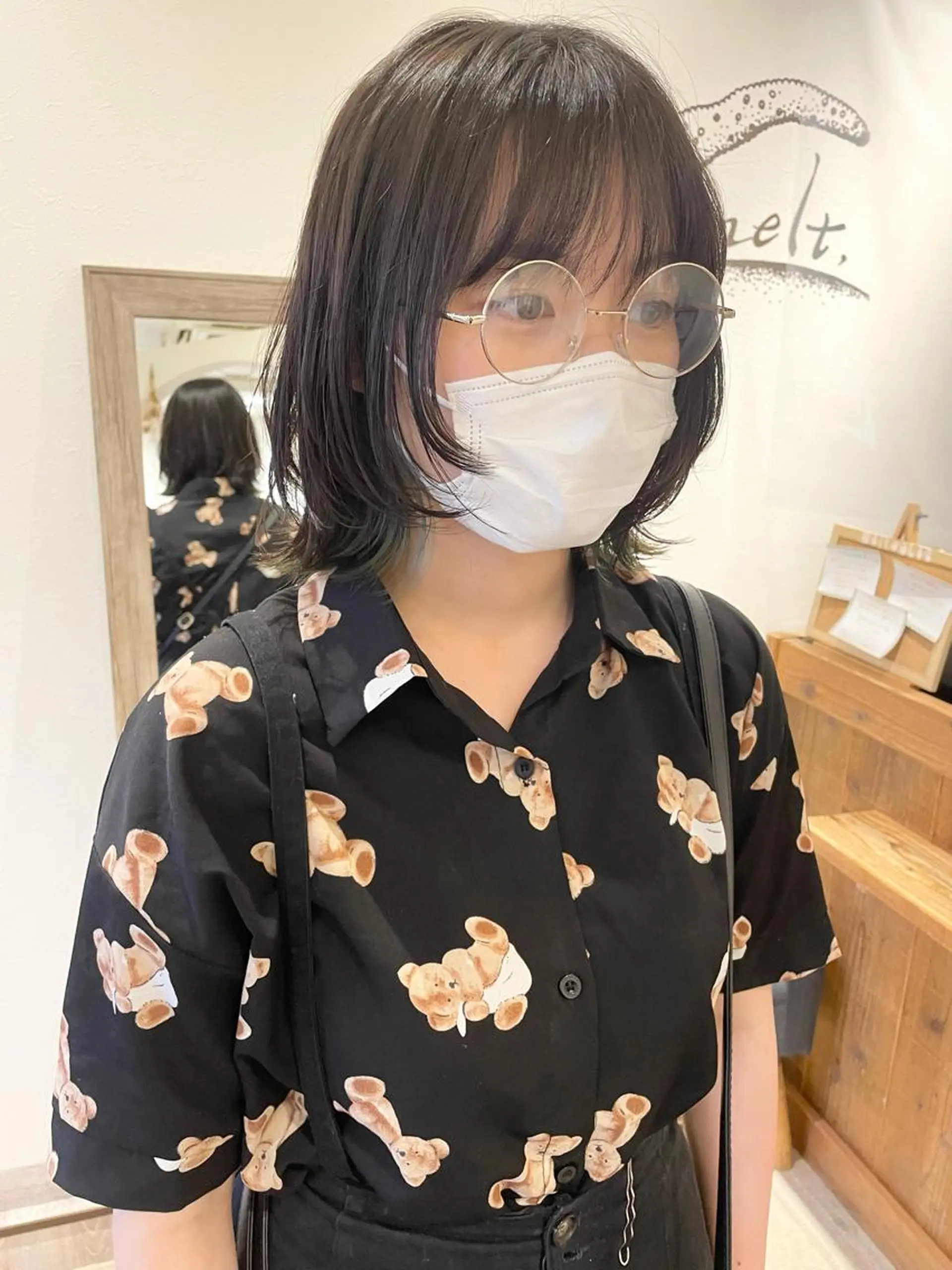 ミディアム カラー ボブレイヤー ミディアムレイヤー ブリーチ ケアブリーチ 透明感カラー 🩰オリーブ/ ベージュ松本咲花🩰のヘアスタイル