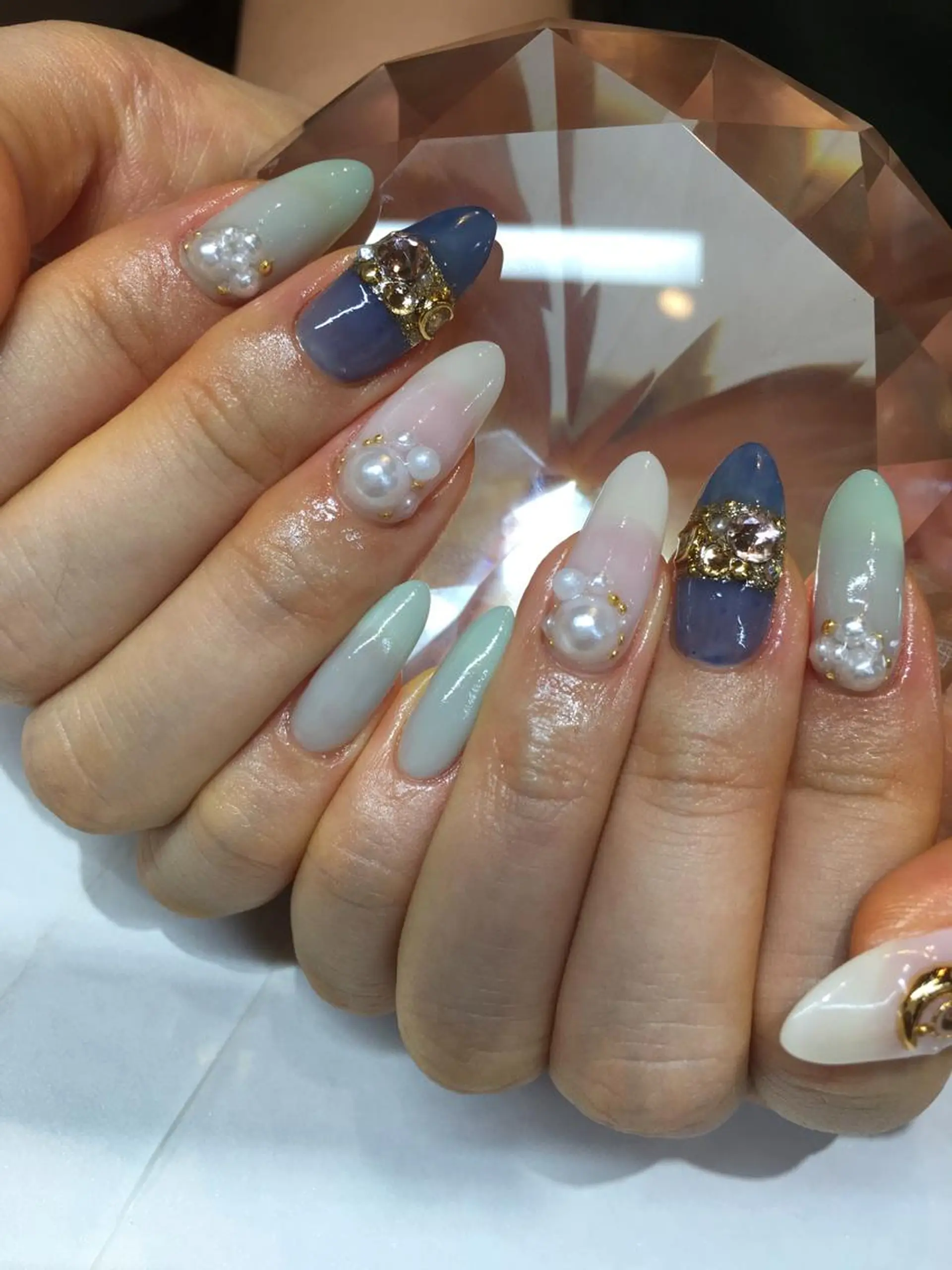 ロング ネイル ハンドネイル glow_ nailのネイルデザイン
