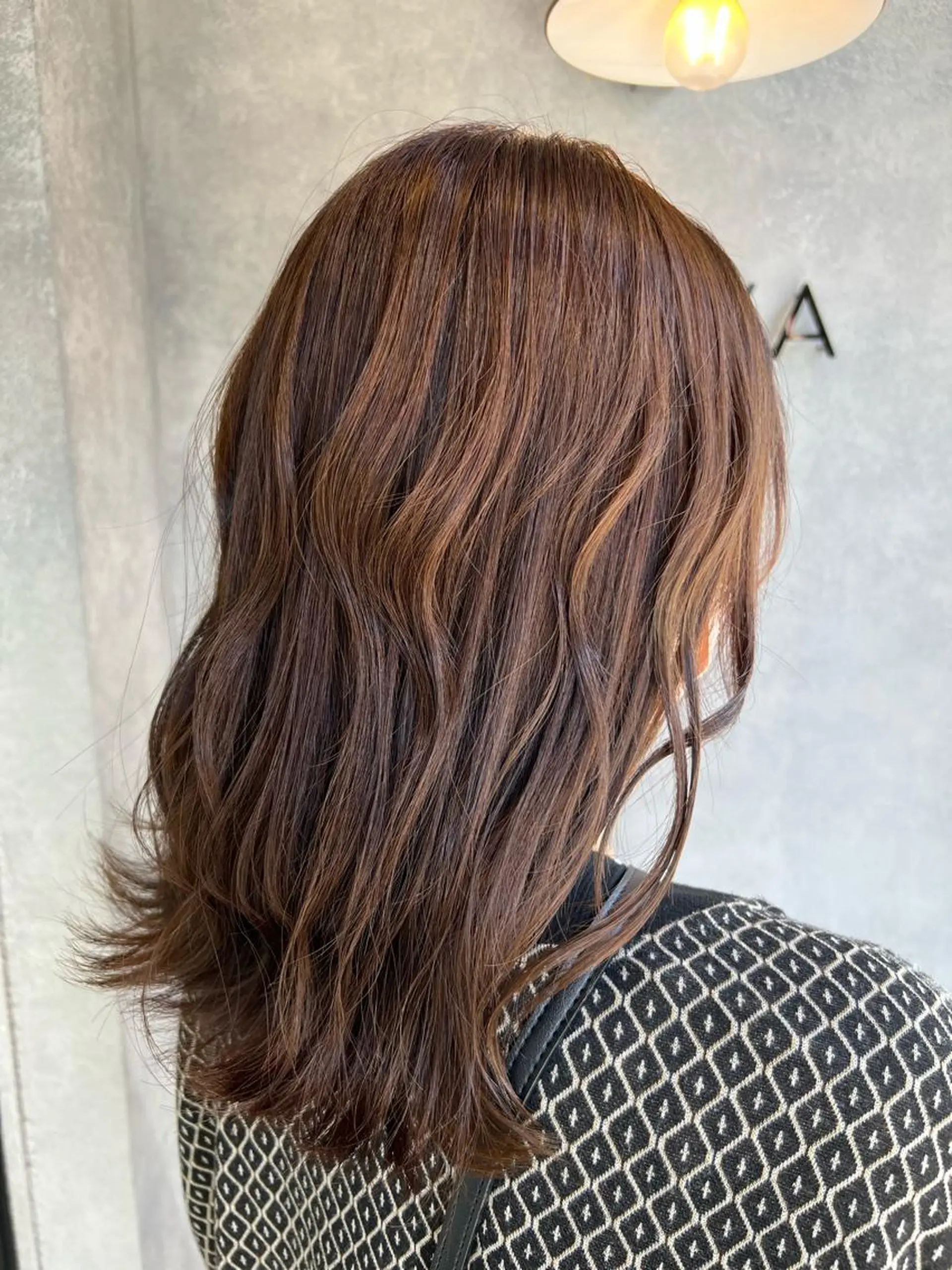 セミロング カラー N°jillva 𝑘𝑎𝑟𝑖𝑛のヘアスタイル