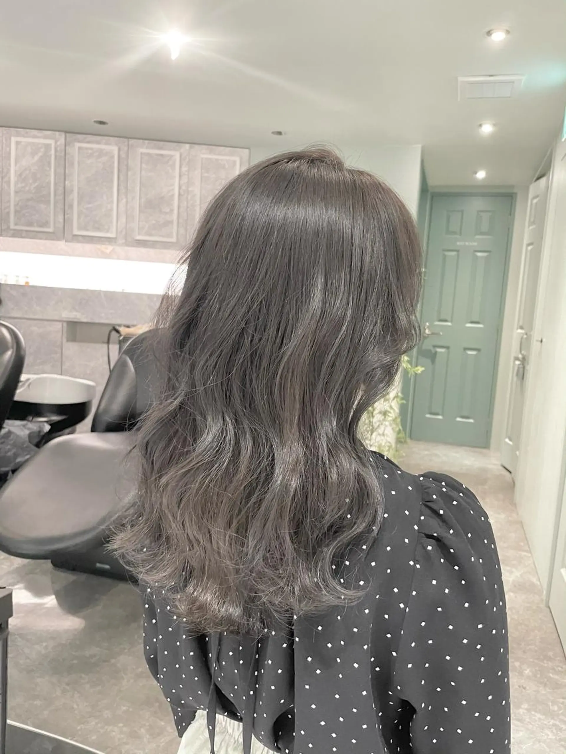 セミロング カラー 美髪/カラー 美容院🌈渡辺隼也のヘアスタイル