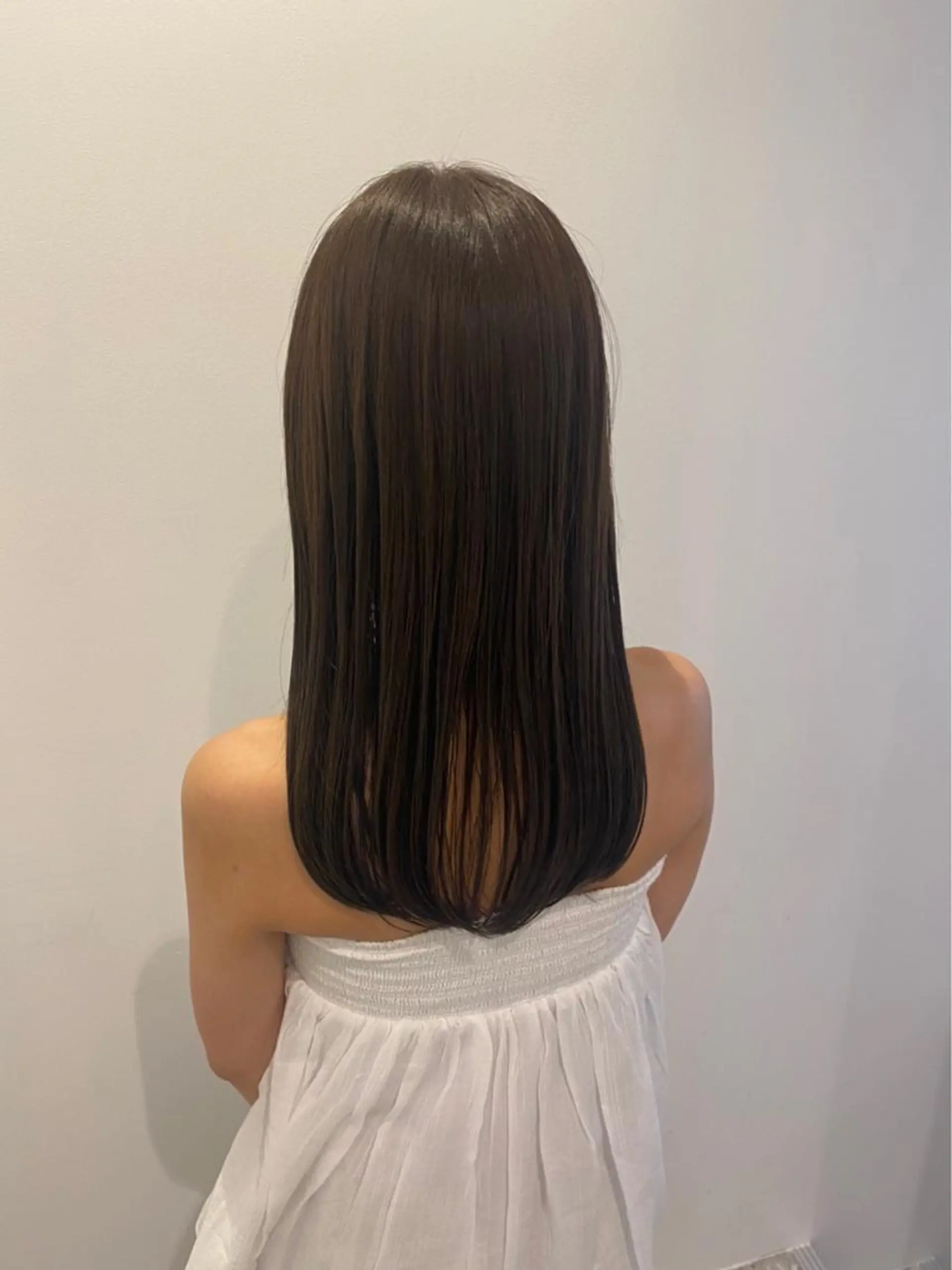 ロング エギョモリ 天使の羽バング・フェザーバング ハッシュカット ハイライト ヨシンモリ なかむら ゆきのヘアスタイル