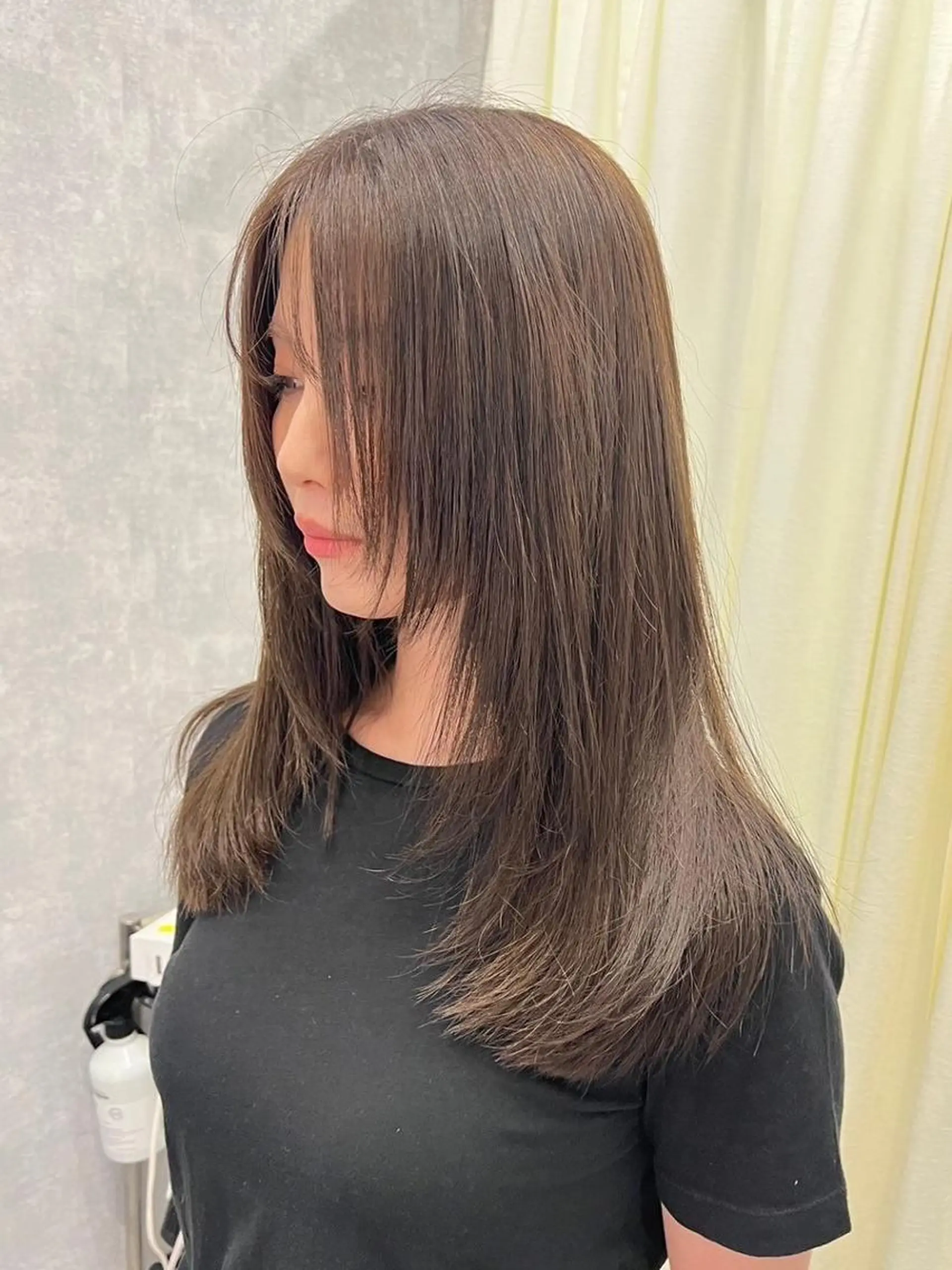 セミロング カラー カット ヘアカラー トリートメント ROW 札幌のヘアスタイル
