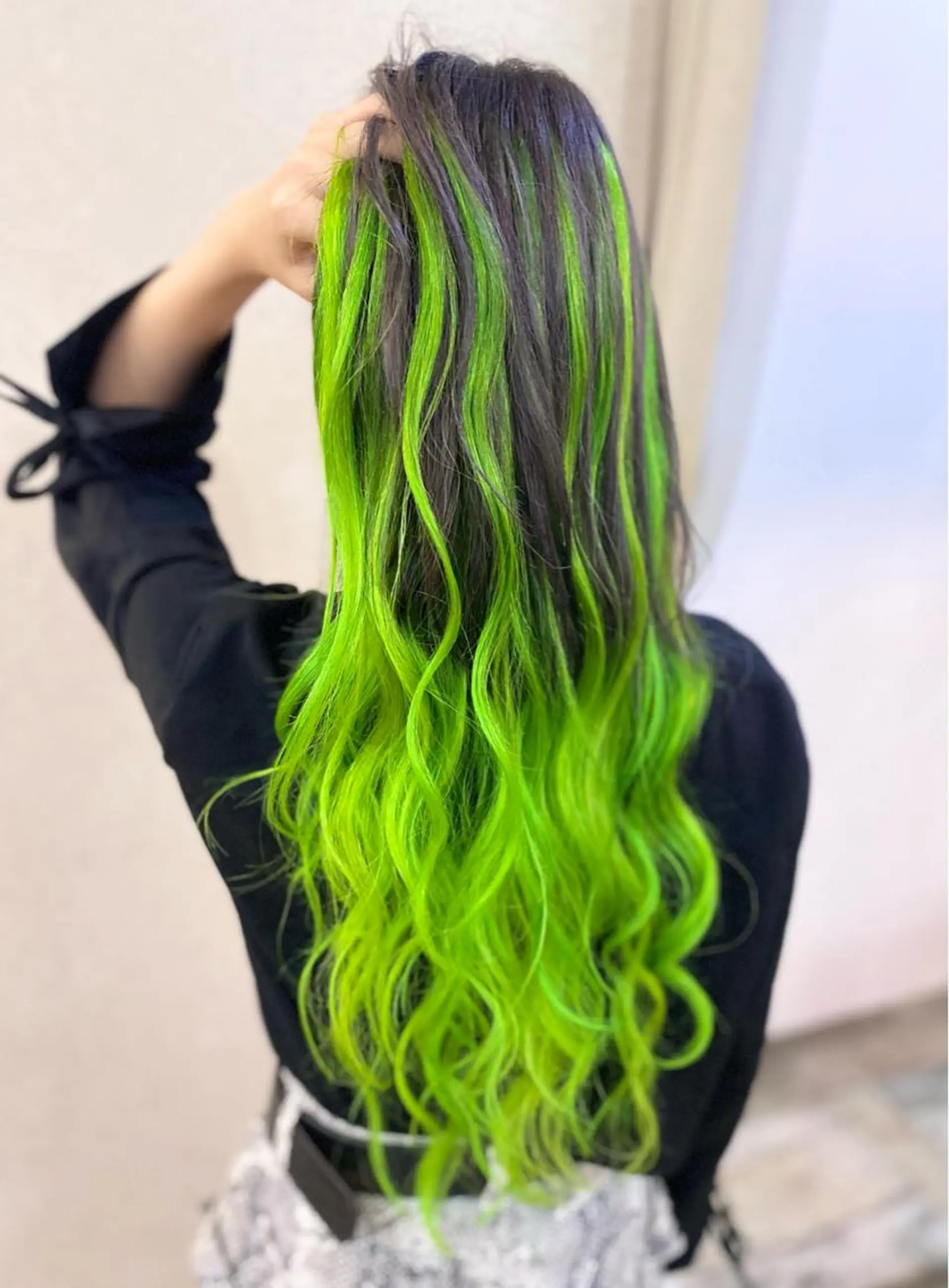 ロング イエローカラー エクステ 最高峰の技術力☆ 樋口健人のヘアスタイル