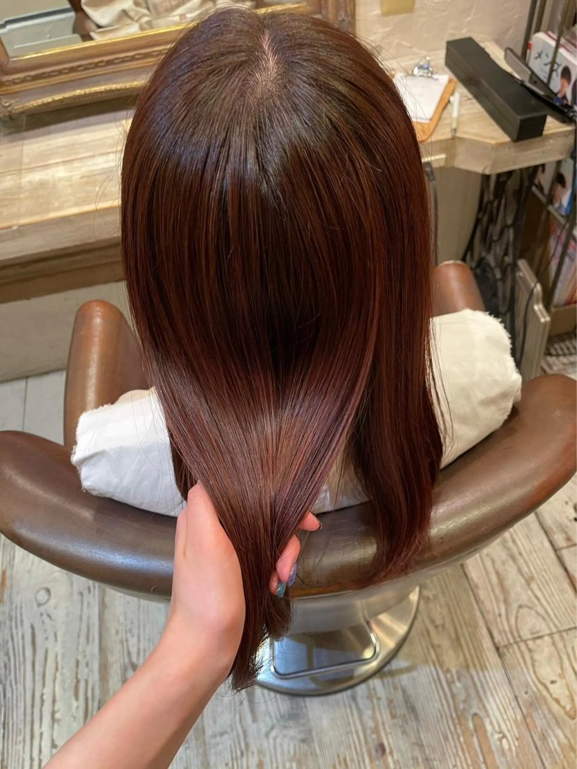 ミディアム 赤木蓮/メンズ特化 パーマ/ハイトーンのヘアスタイル