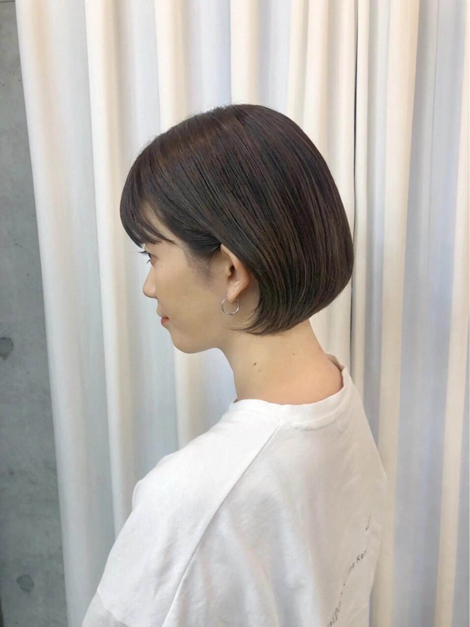 ショート カラー ベージュカラー パープルカラー カット ヘアカラー HIROKI ” stylistのヘアスタイル