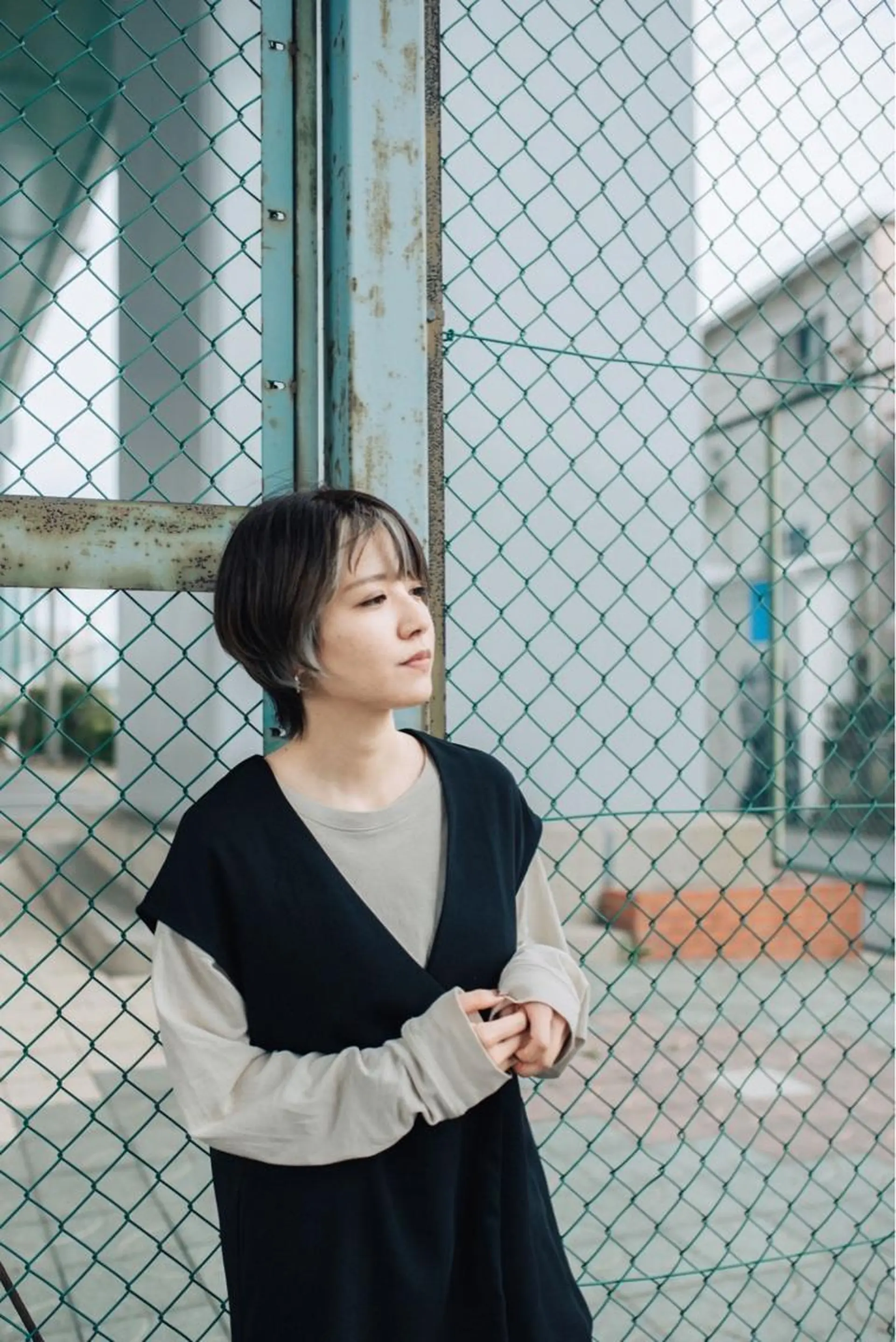 ミディアム カラー 高浜 夕海のヘアスタイル