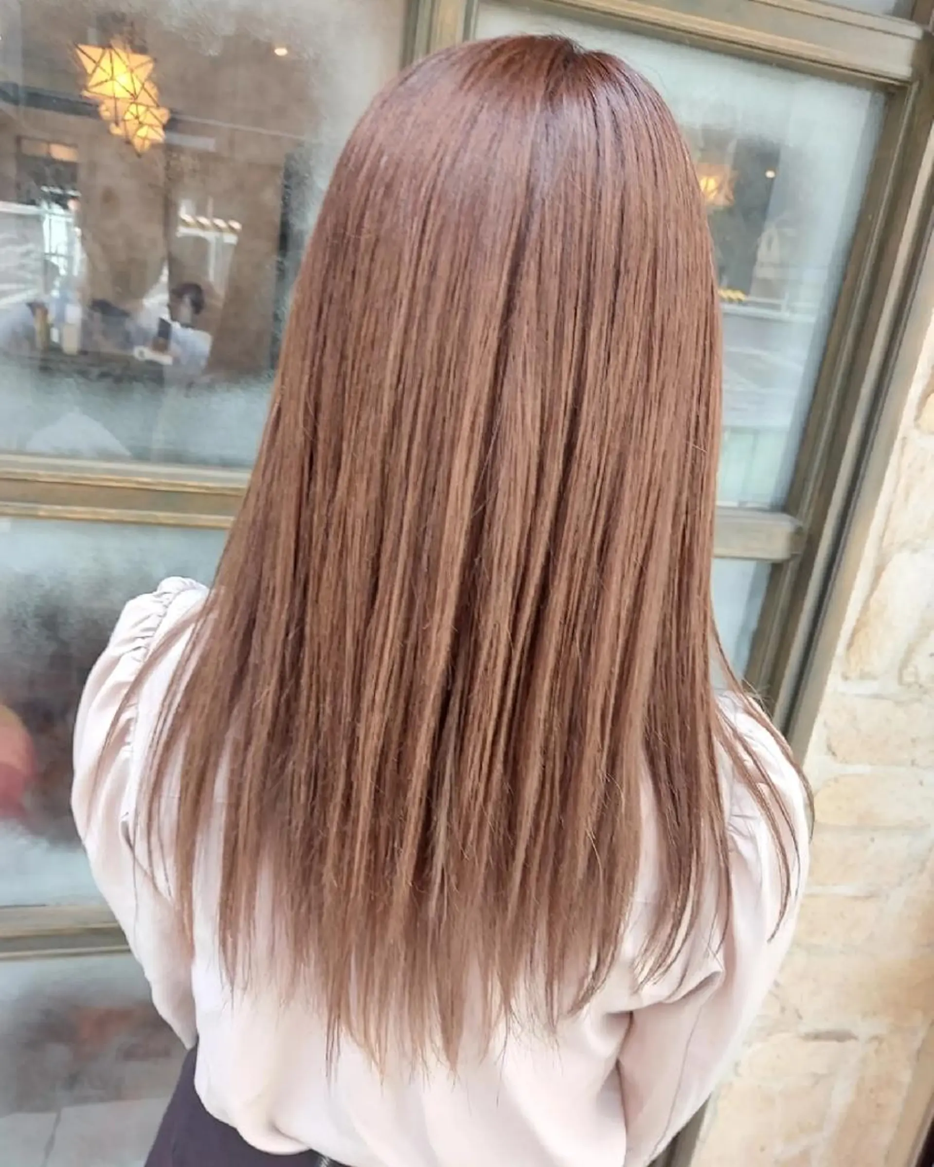 ロング カラー ベージュカラー ミルクティーベージュ ヘアカラー トリートメント grow上野御徒町【グロウ】所属・ブリーチ・ハイトーン 特化🎉内山のヘアスタイル