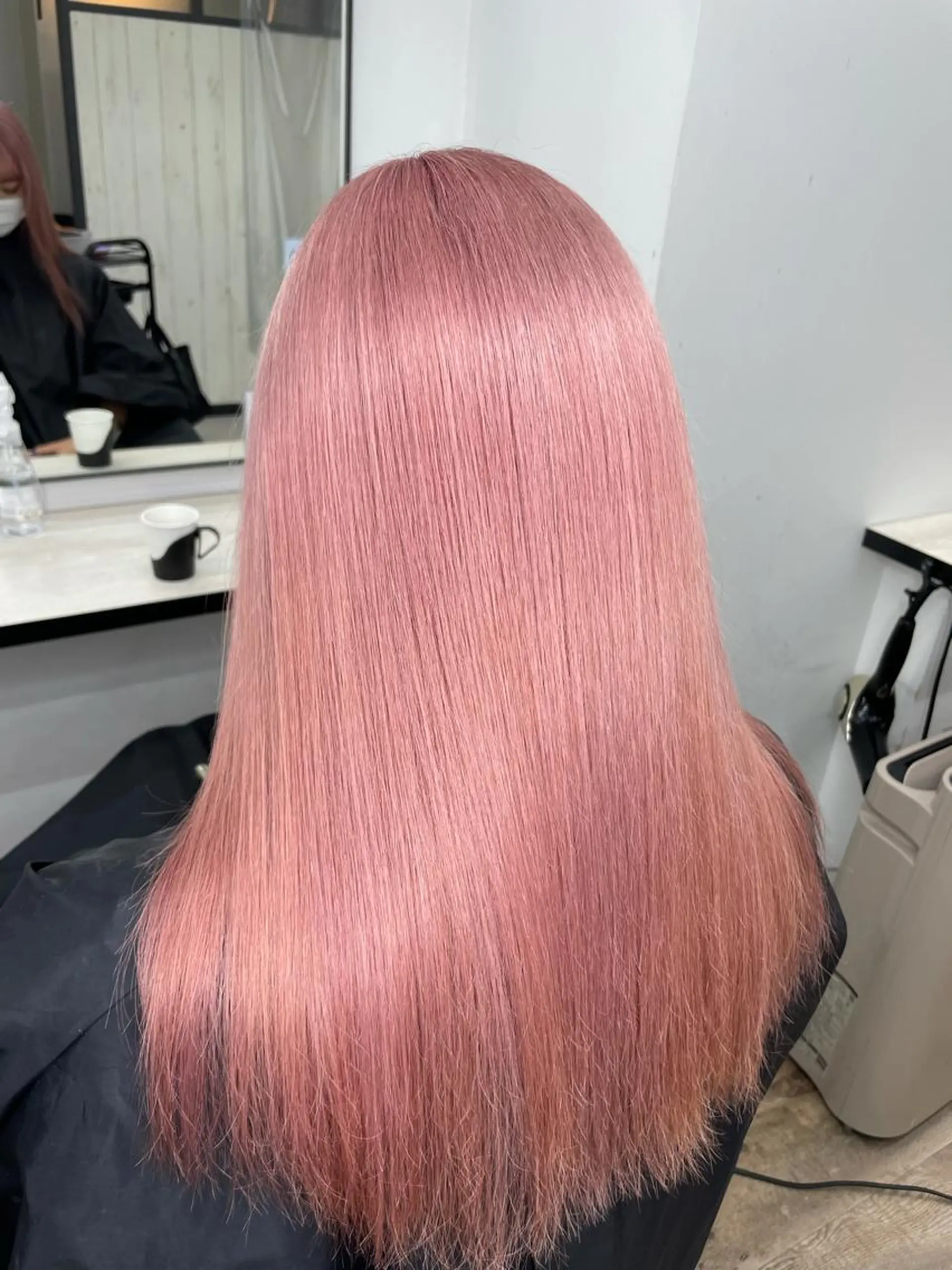 ロング カラー ハイトーンカラー ピンクカラー MONIQA【モニカ】所属・名古屋ハイトーン/ 🐶ブリーチ専門店のヘアスタイル