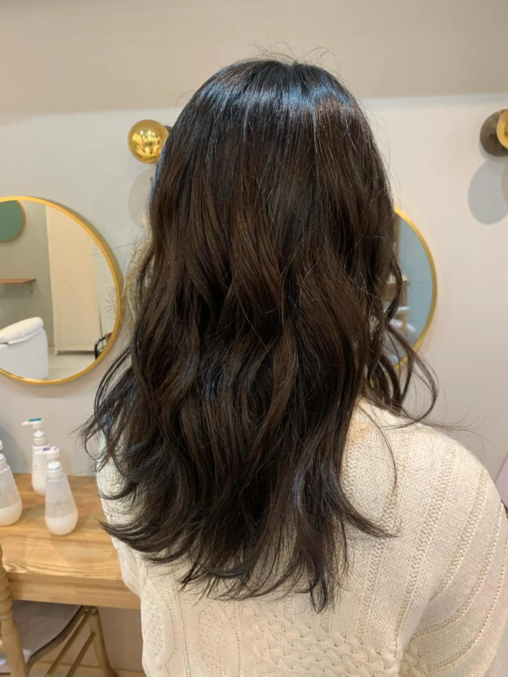 セミロング カラー ぱつボブ/ ショート/YUKIのヘアスタイル