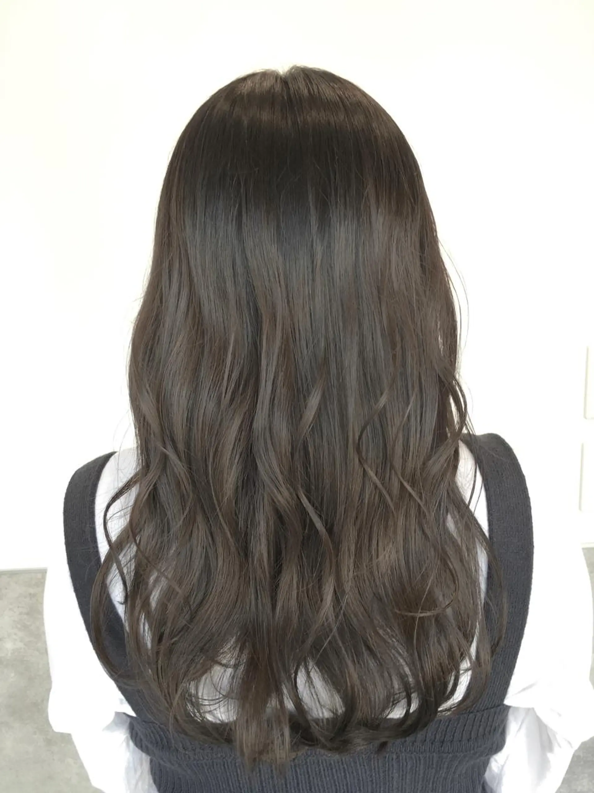 ロング カラー グレージュ ヘアカラー トリートメント ヘアセット go today shaire salon 本店所属・yoshi ☆のヘアスタイル