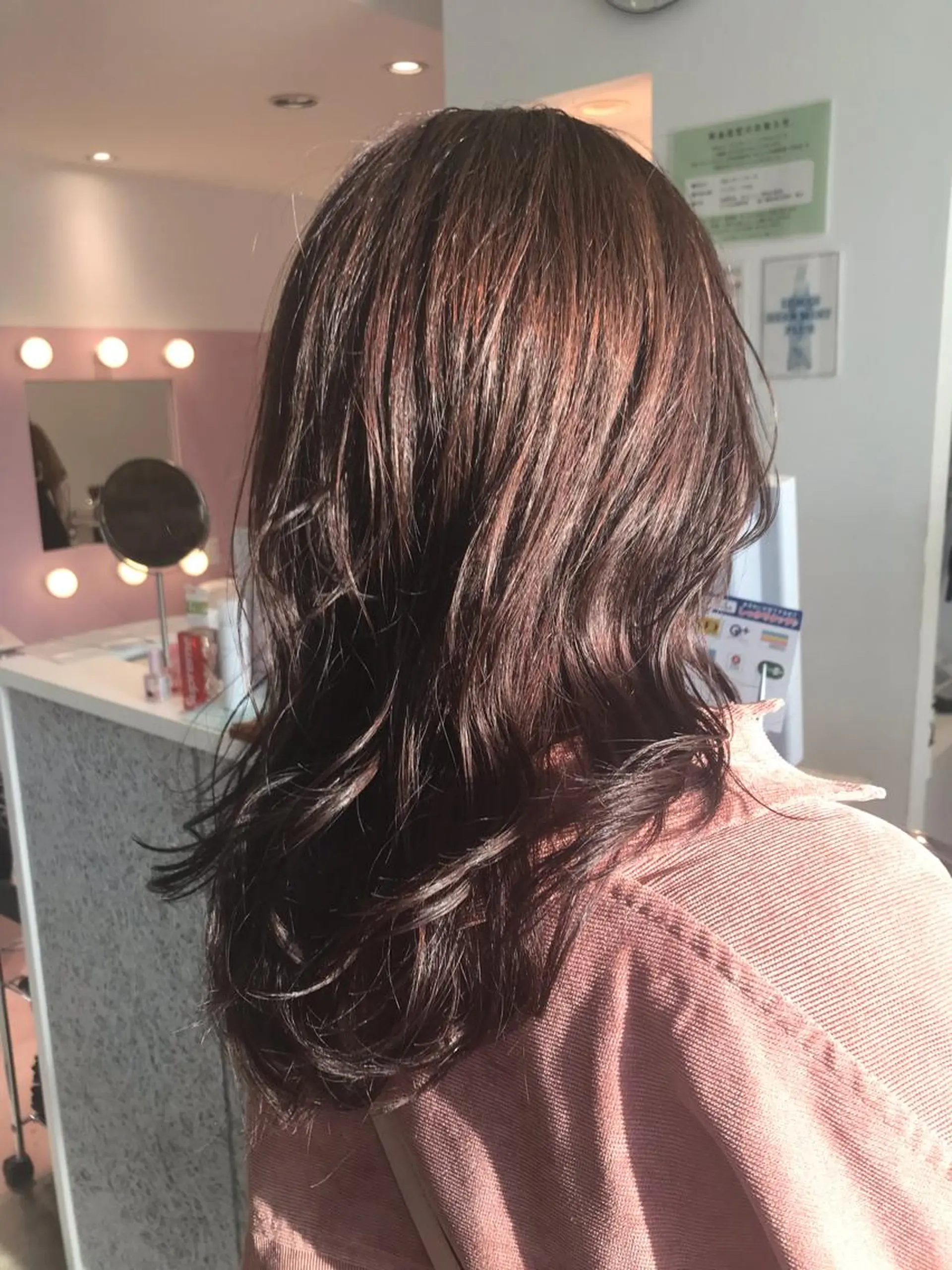 セミロング カット ヘアカラー トリートメント 所渉/韓国レイヤー /ウルフカットのヘアスタイル