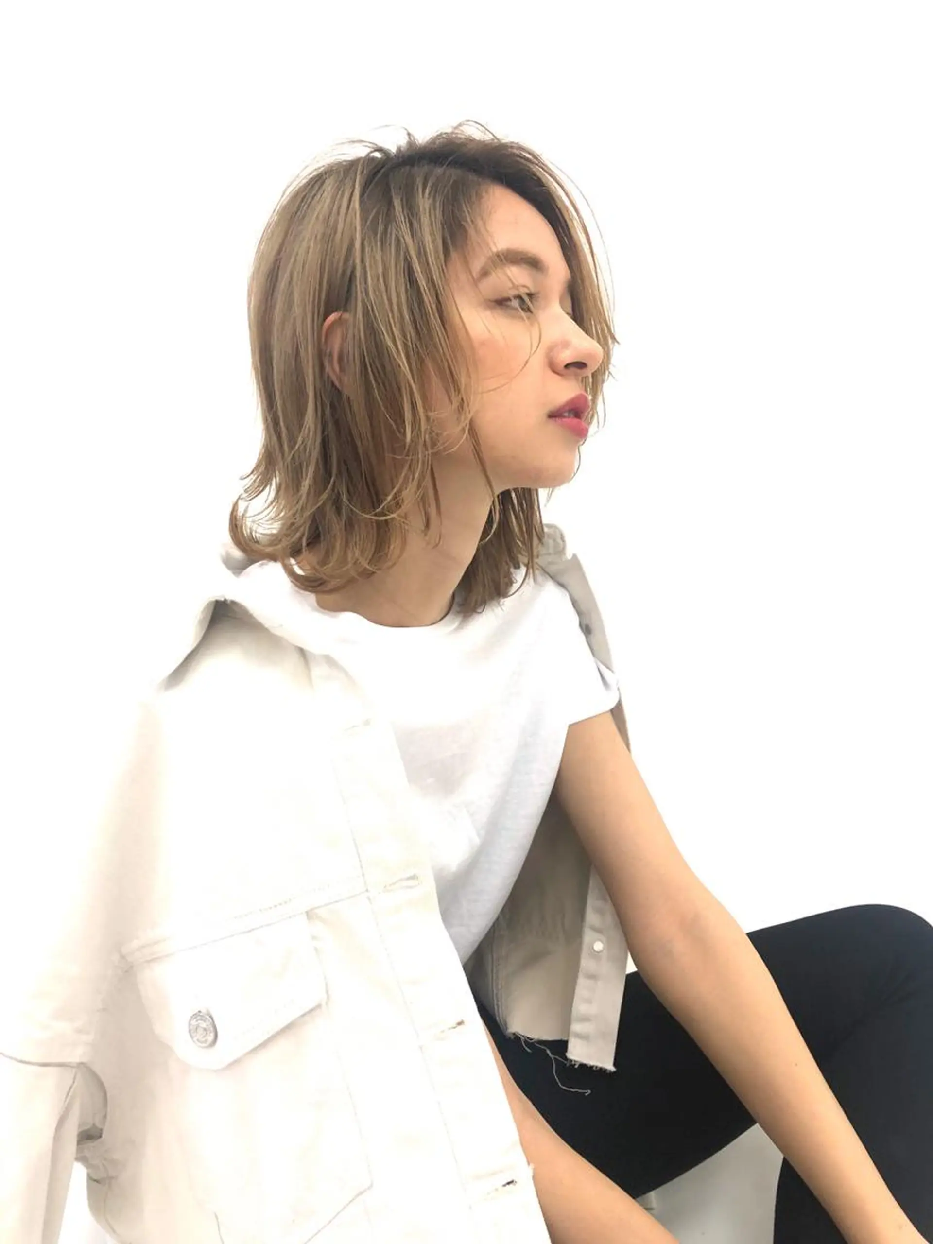 ミディアム ヘアカラー 🌸ハイトーン 新田　廉 🌸のヘアスタイル