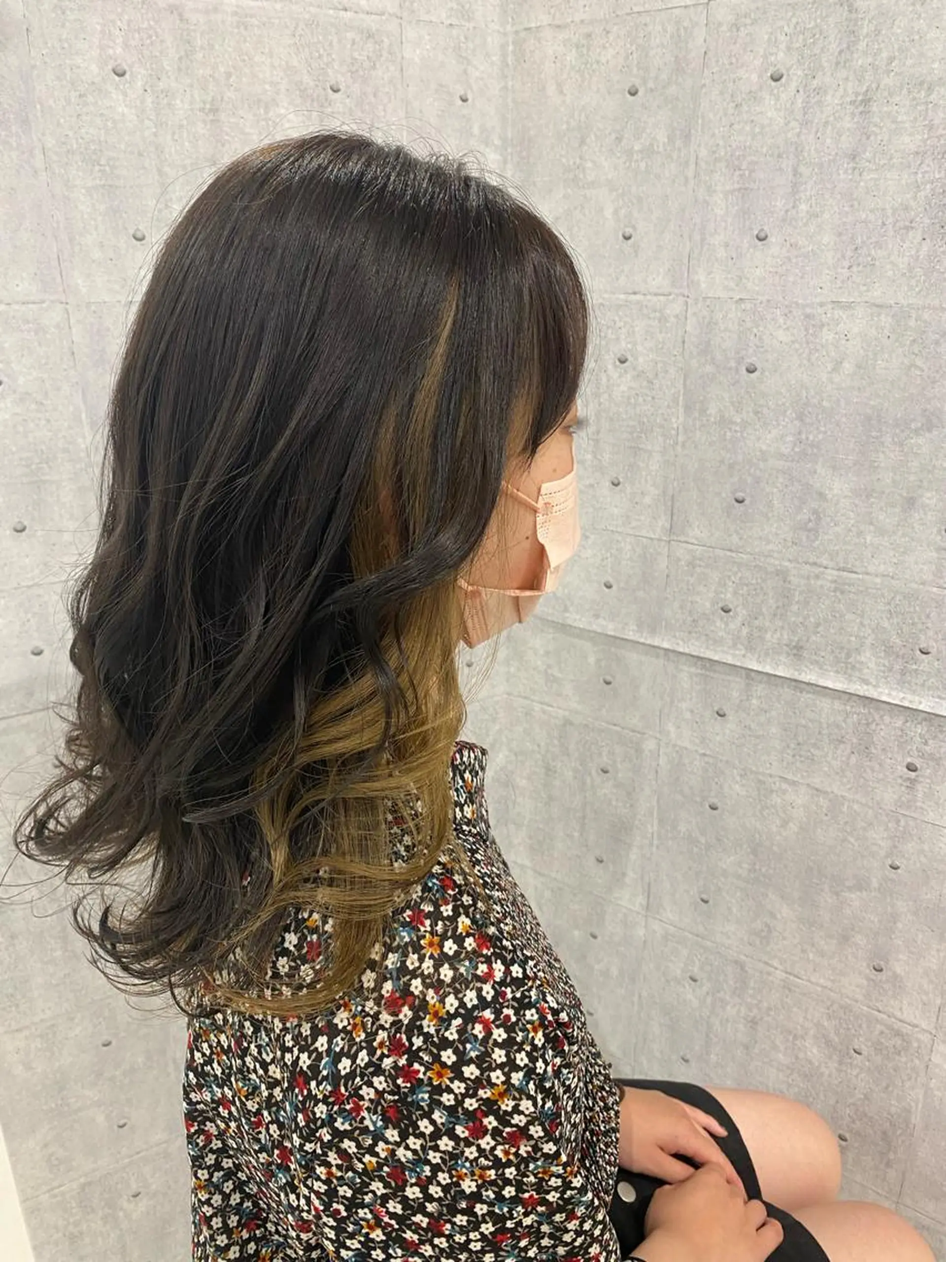 セミロング 🍀透明感抜群🍀/ ハイトーンカラーのヘアスタイル