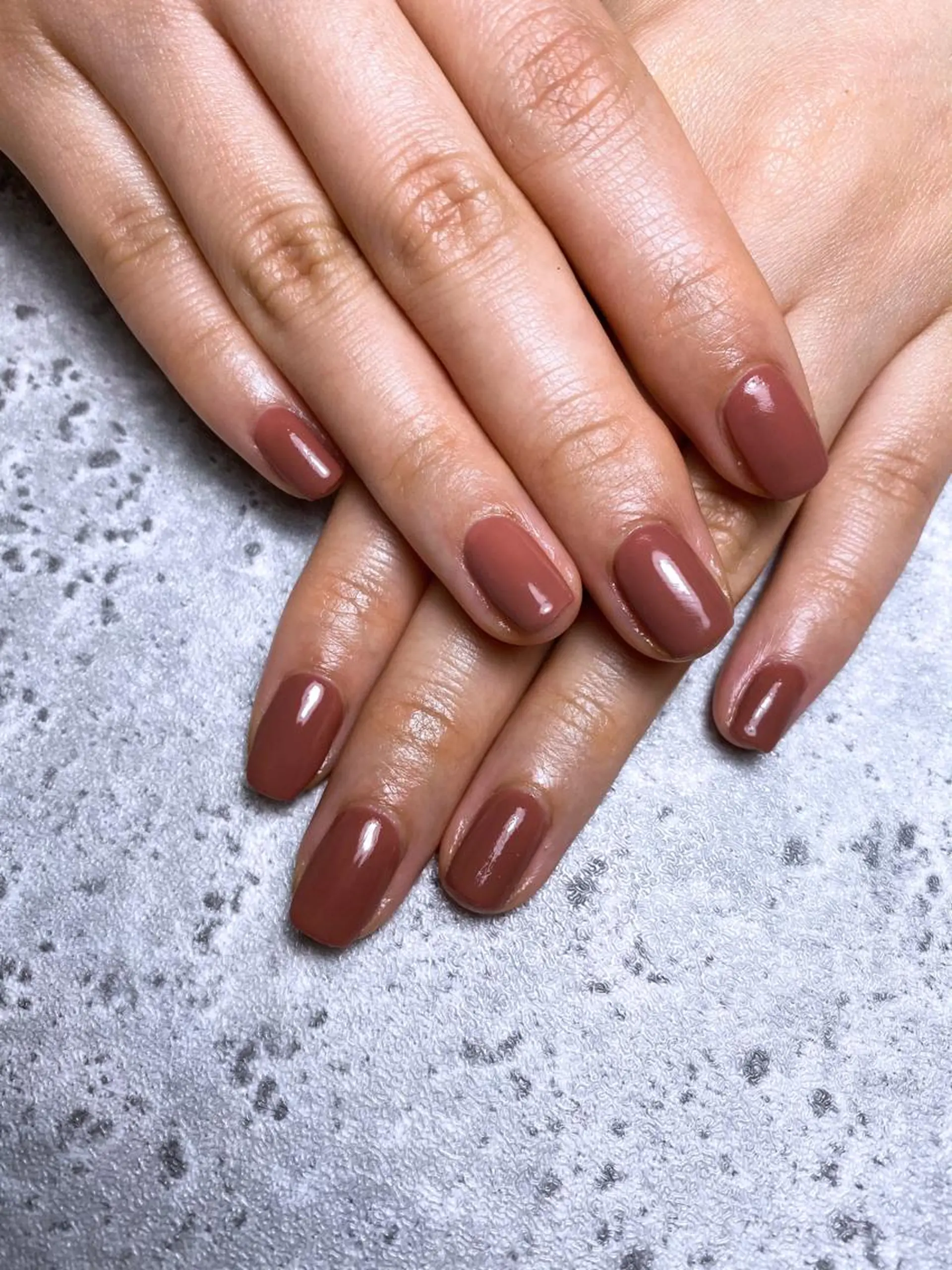 ネイル ワンカラーネイル ハンドネイル 🌿Charme🌿 MAIのネイルデザイン