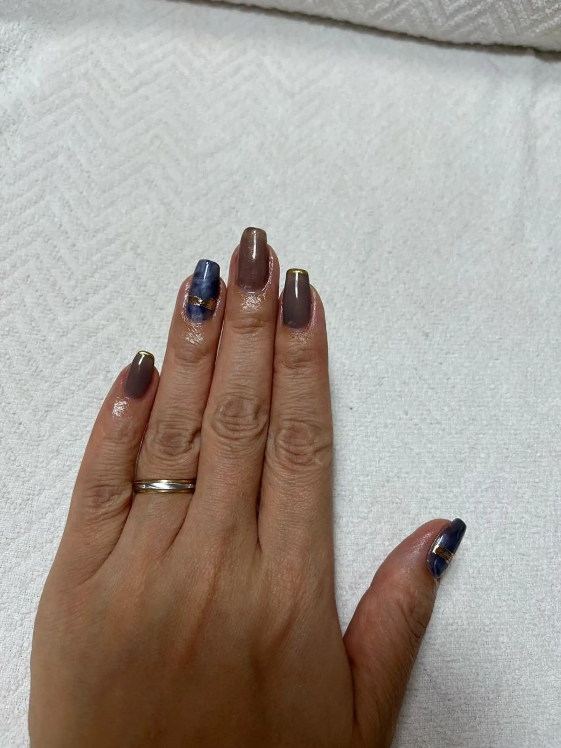 セミロング ハンドネイル ハンドケア aki_orenge nailのネイルデザイン