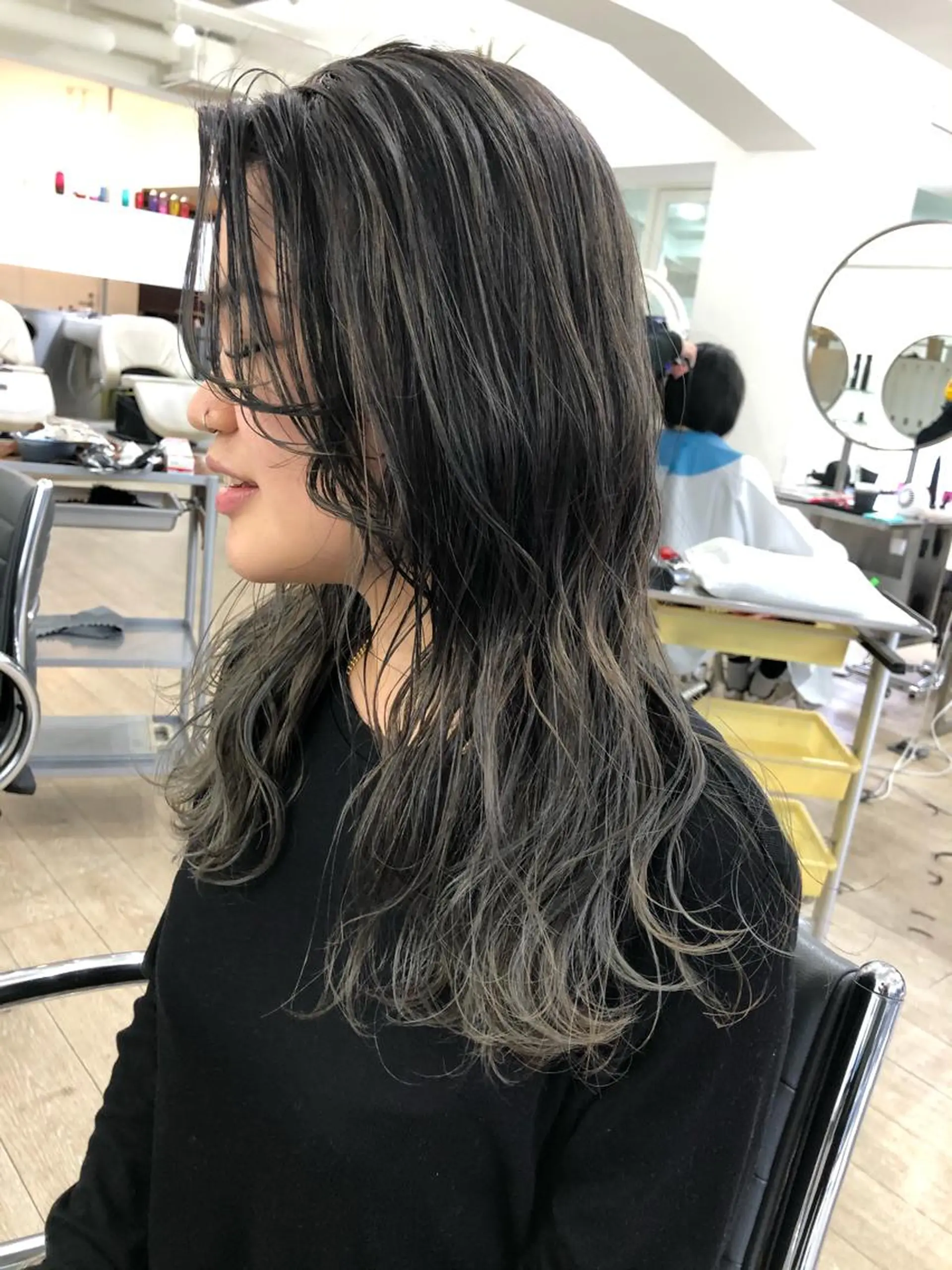 ロング カラー ハイライトカラー ハイライト ヘアカラー トリートメント Tao所属・藤川 大智のヘアスタイル
