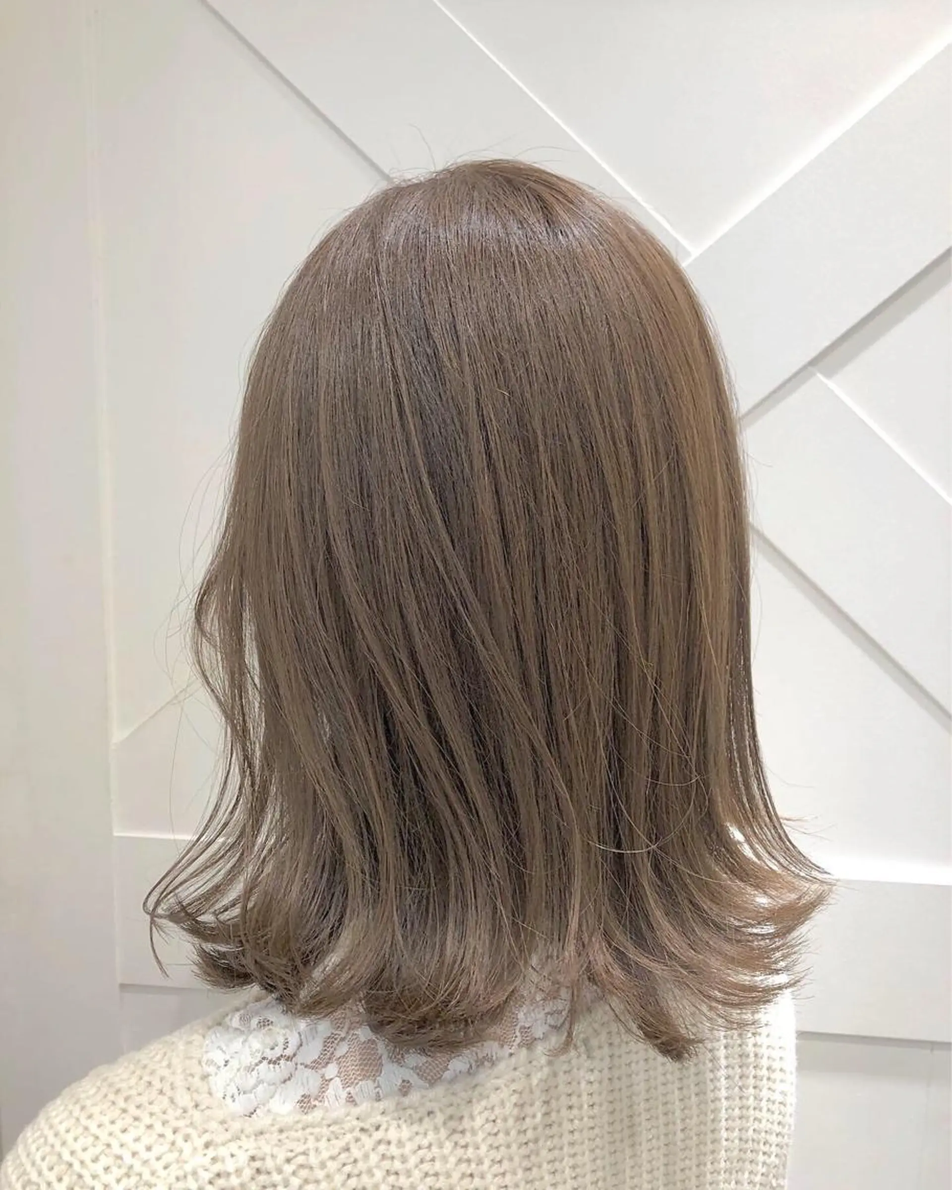 ミディアム 月100人以上 髪質改善施術｜谷口のヘアスタイル