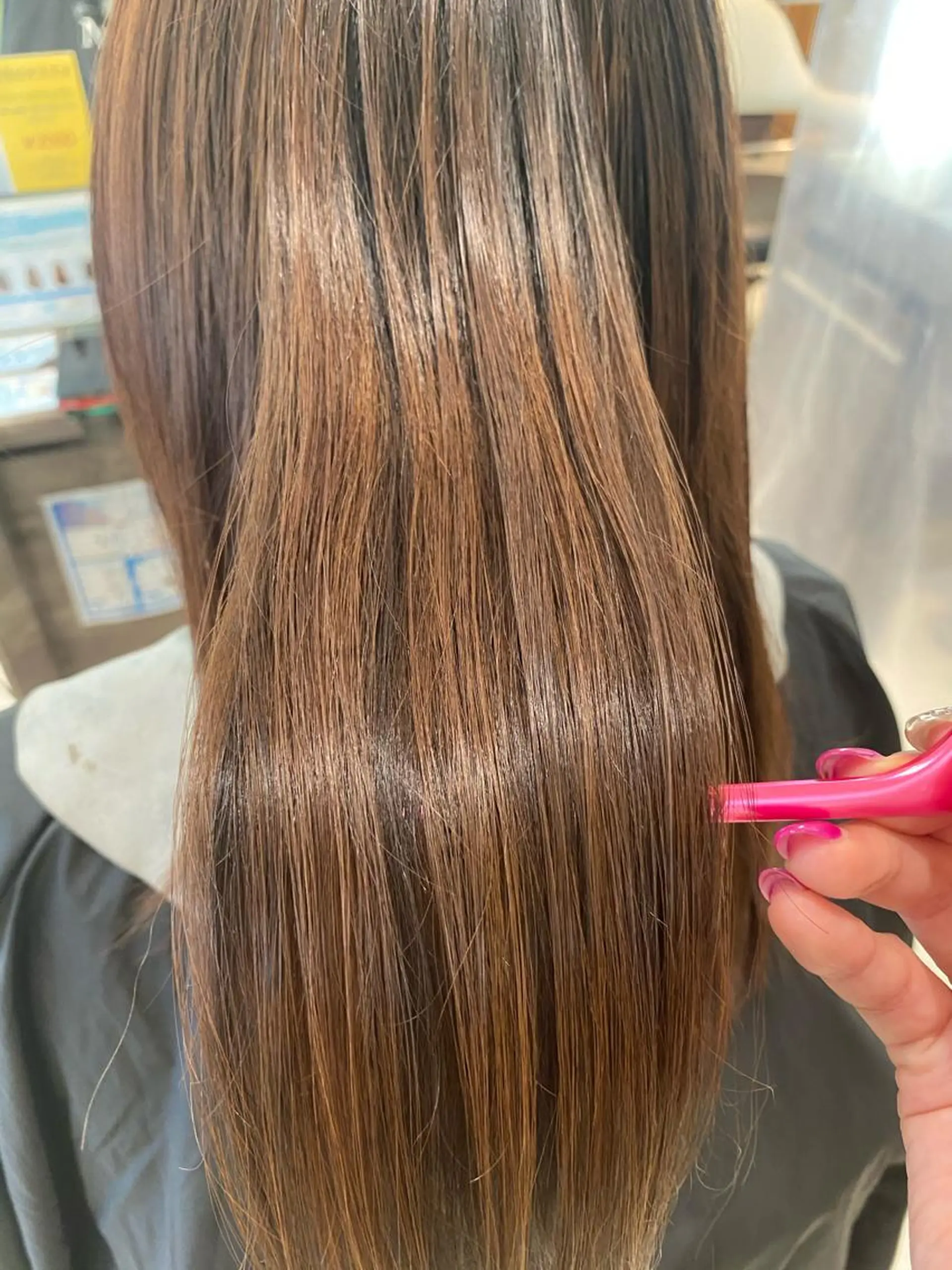 ロング トリートメント 酸熱トリートメント ベージュ/インナー カラー🤍Rieのヘアスタイル