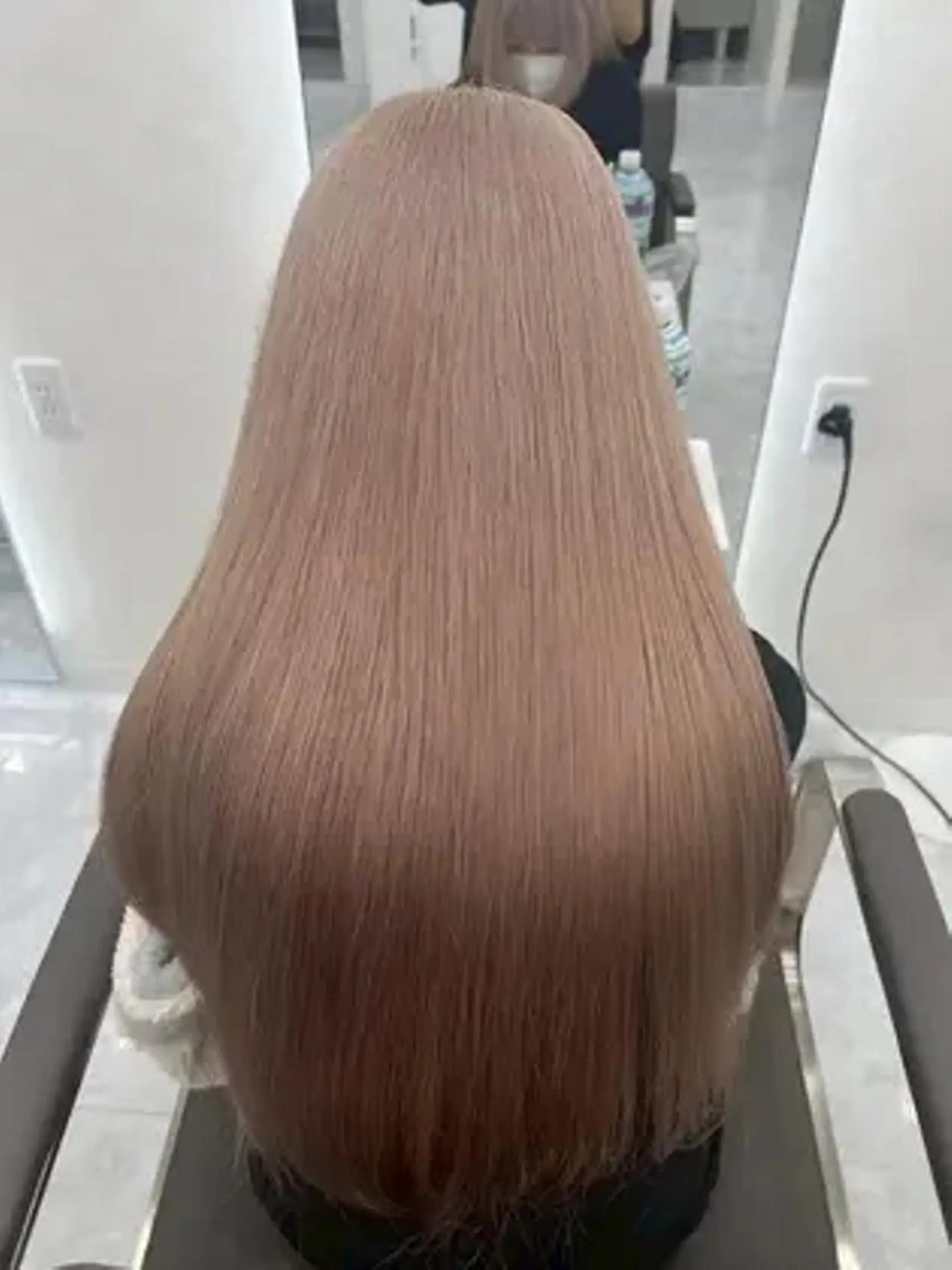 ロング カラー アディクシーカラー アッシュ バレイヤージュ ベージュカラー ブルーカラー 女性専用サロン梅田 髪質改善カラーakiのヘアスタイル