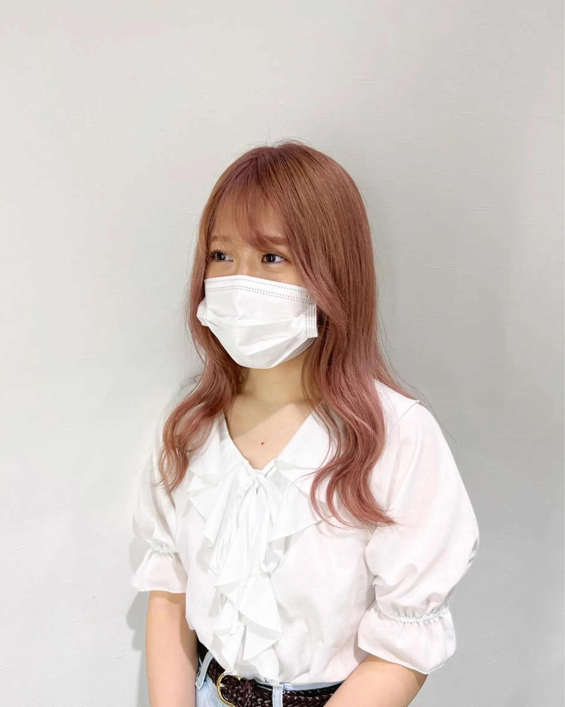 ロング カラー ブリーチ ケアブリーチ ダブルカラー ハイライトカラー インナーカラー salowin神戸三宮suite所属・工藤 貫多のヘアスタイル