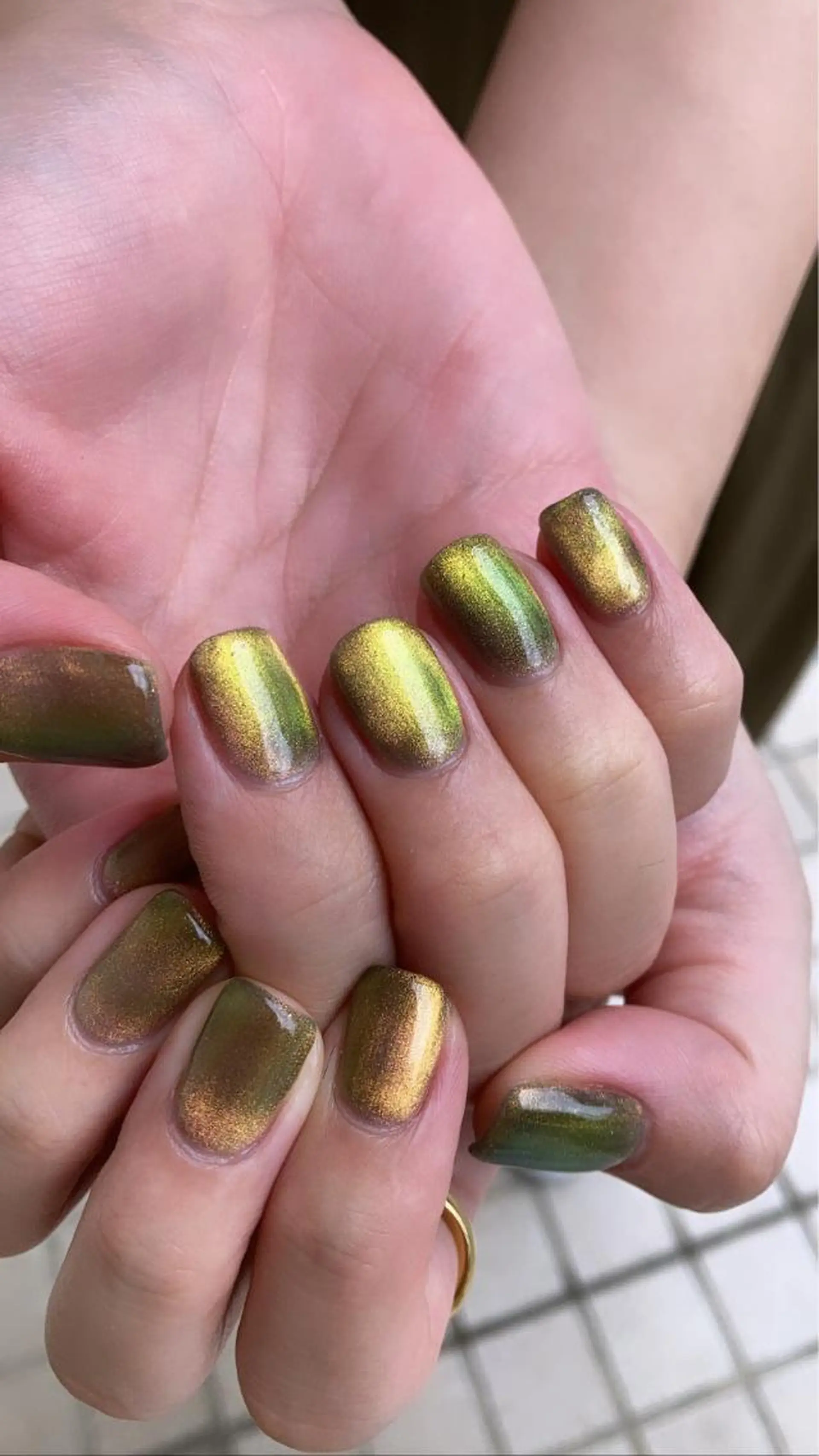 ネイル nailsalon　hue所属・小山 羽奈のネイルデザイン