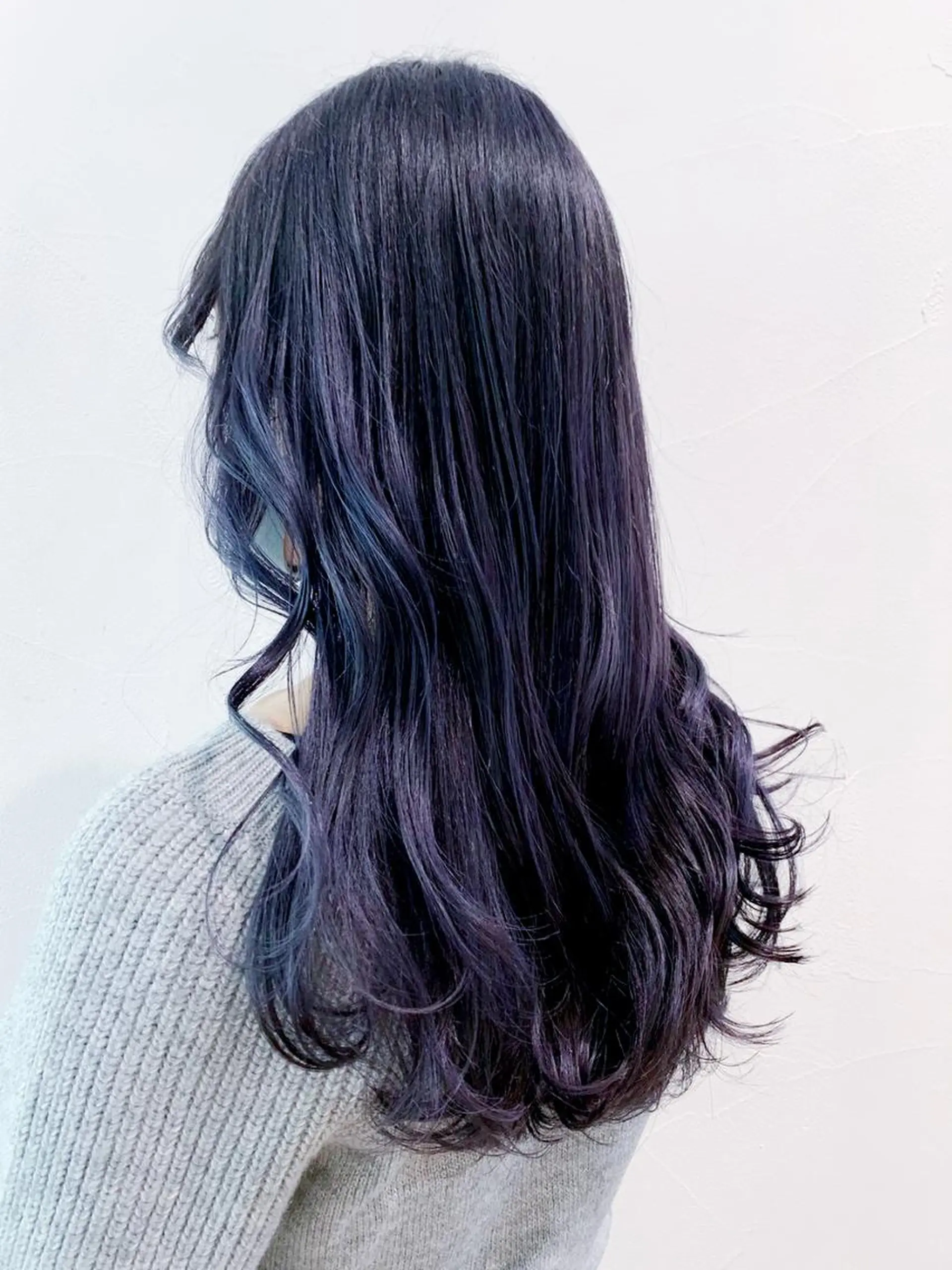 セミロング カラー パーマ ヘアアレンジ 黒髪 ネイビーカラー ITbyALBUM 浦和店のヘアスタイル