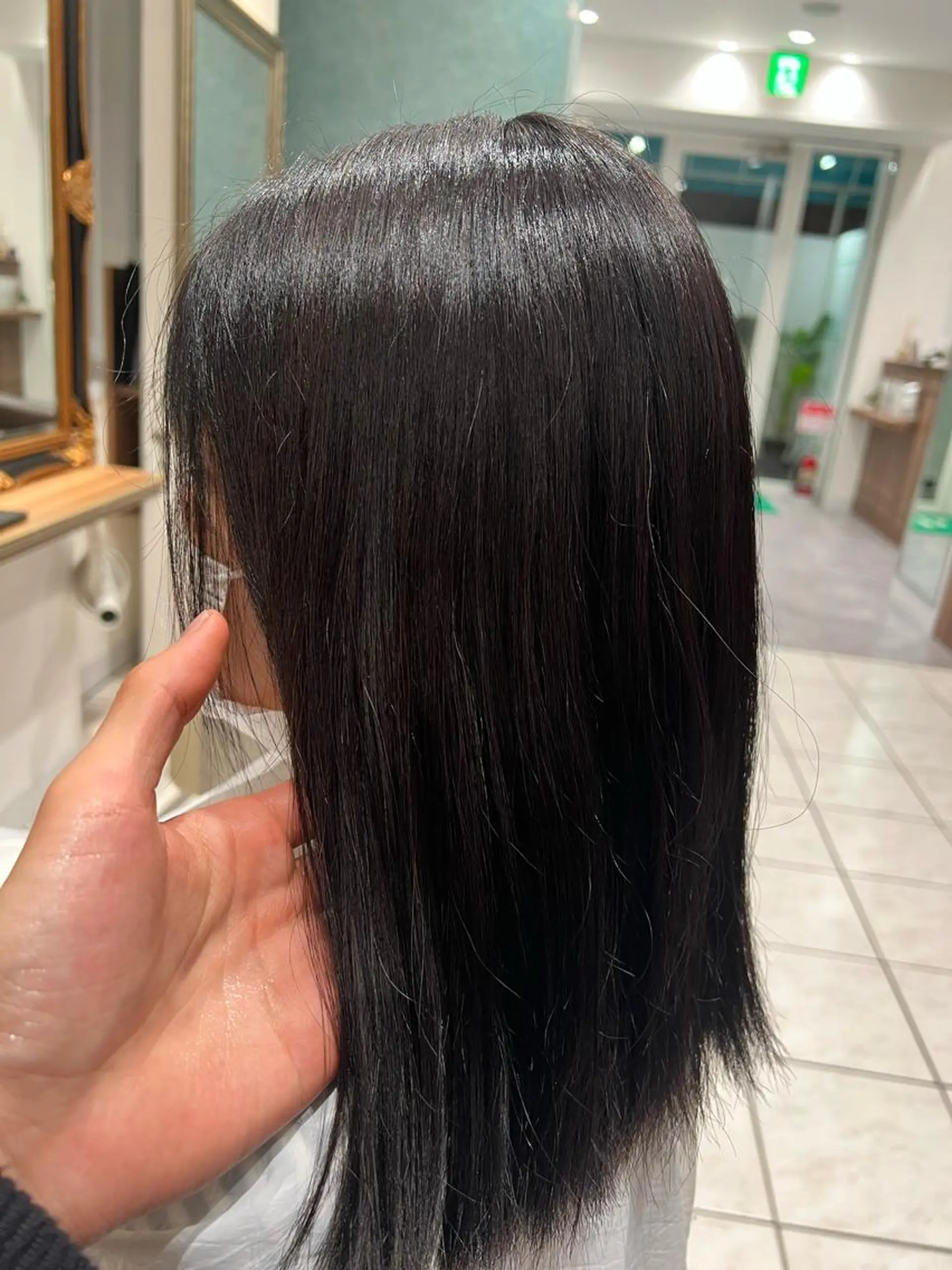 セミロング ✨美髪縮毛矯正✨ HIKARIのヘアスタイル