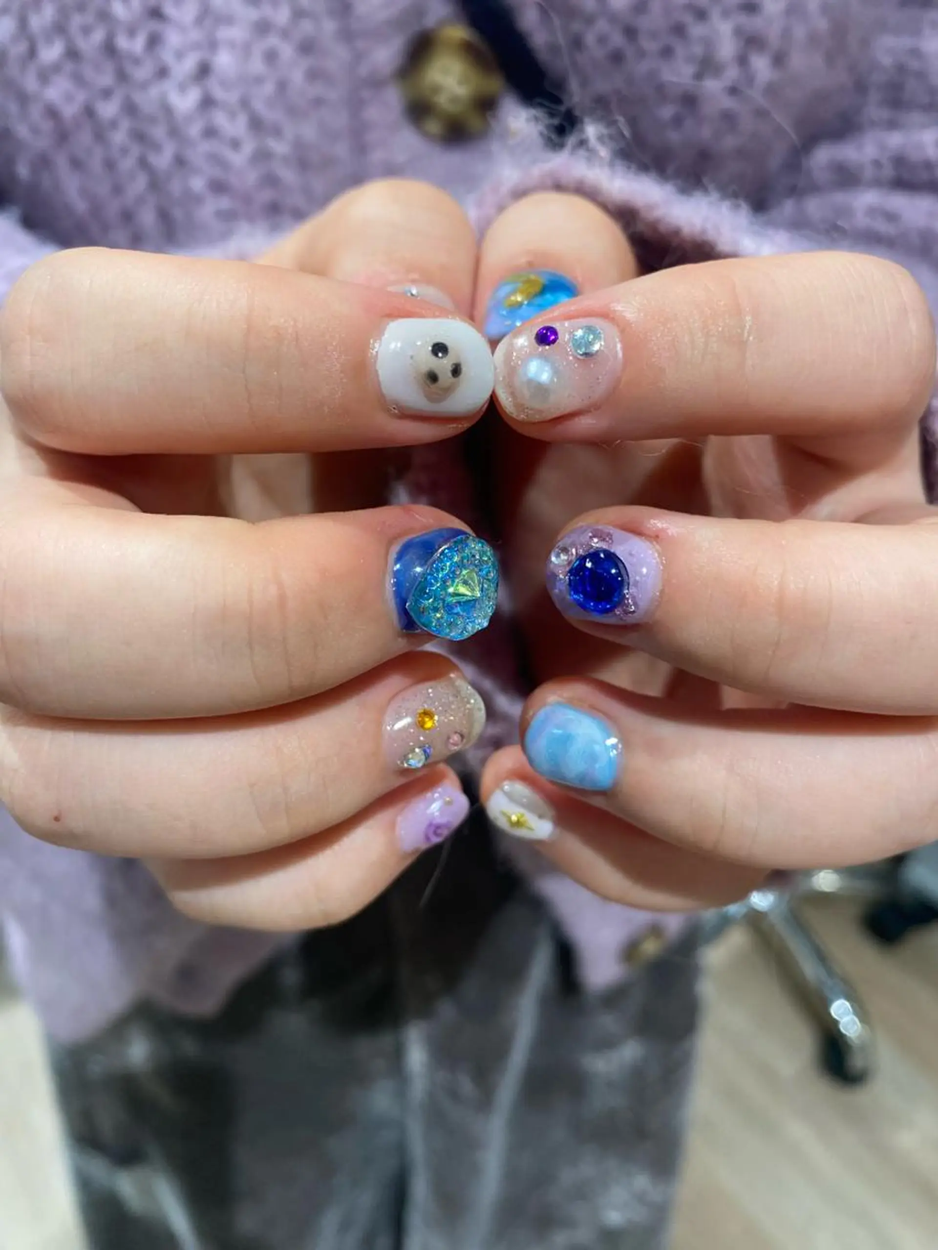 ネイル niconail 千歳烏山店所属・niconail 🧣ayu 📍烏山のネイルデザイン