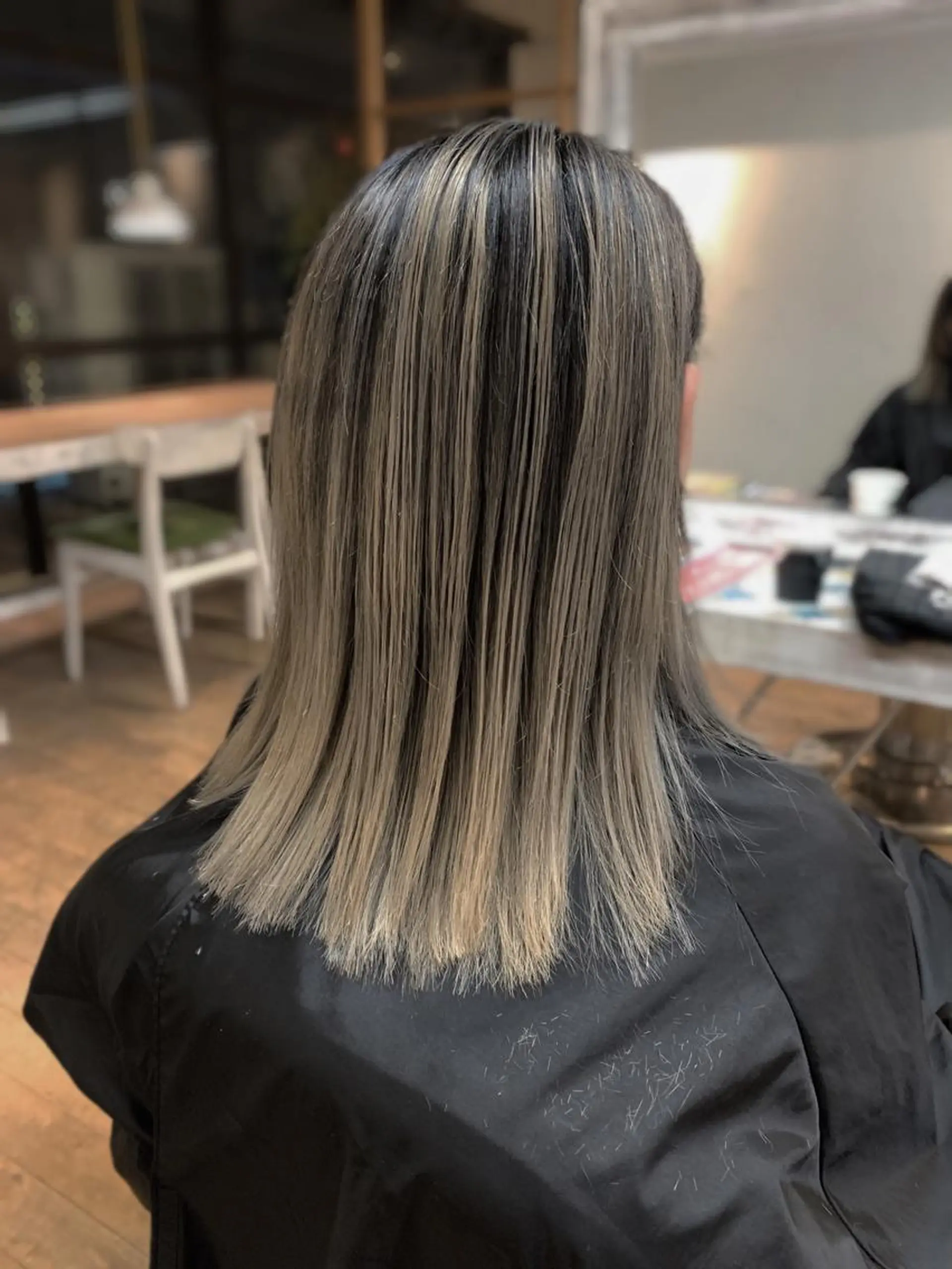 カラー バレイヤージュ Beyond（kitaro）所属・石井辰功也 フリーランス美容師のヘアスタイル