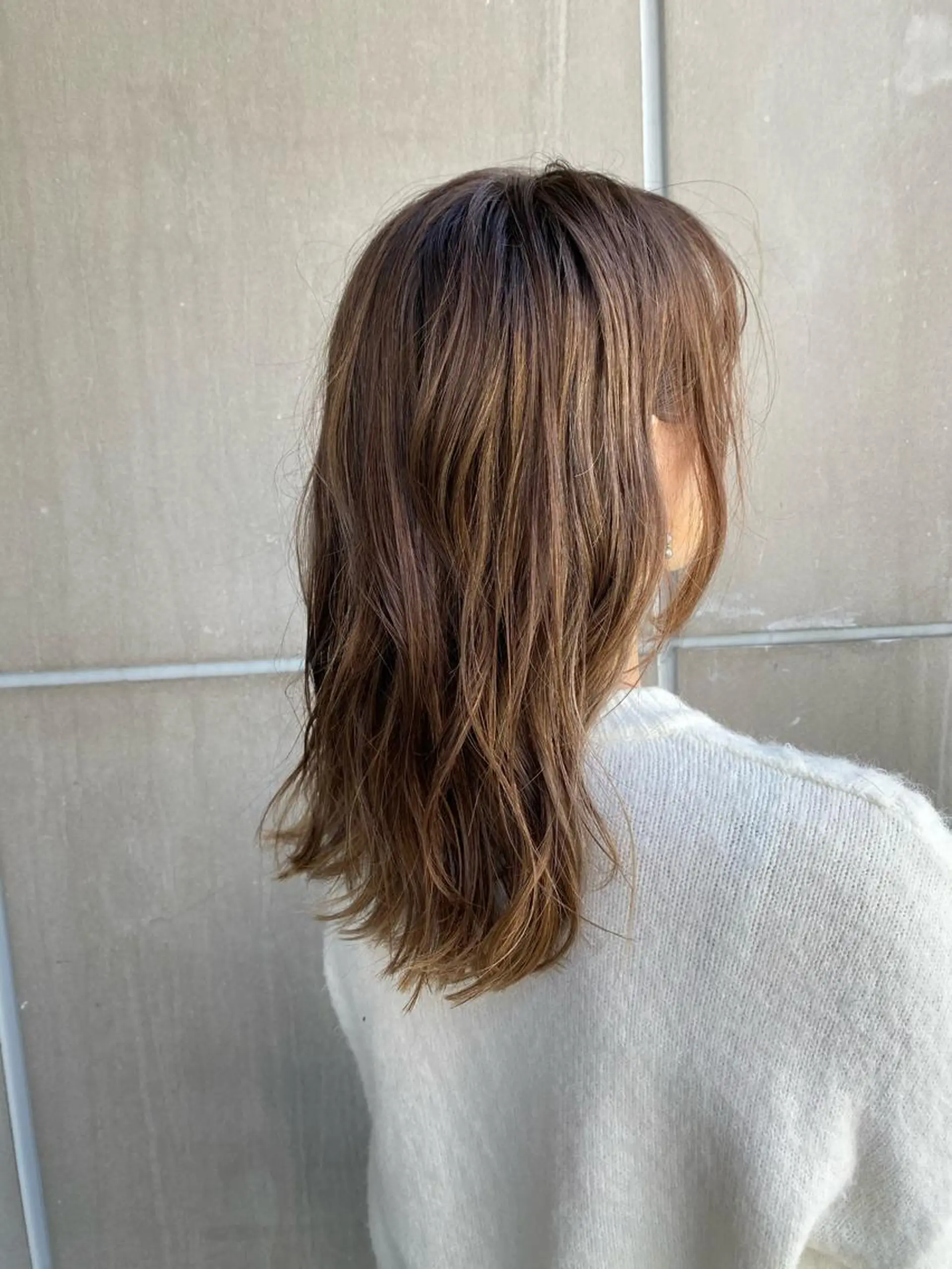 セミロング ハイライト ヘアカラー トリートメント たなか ちあきのヘアスタイル