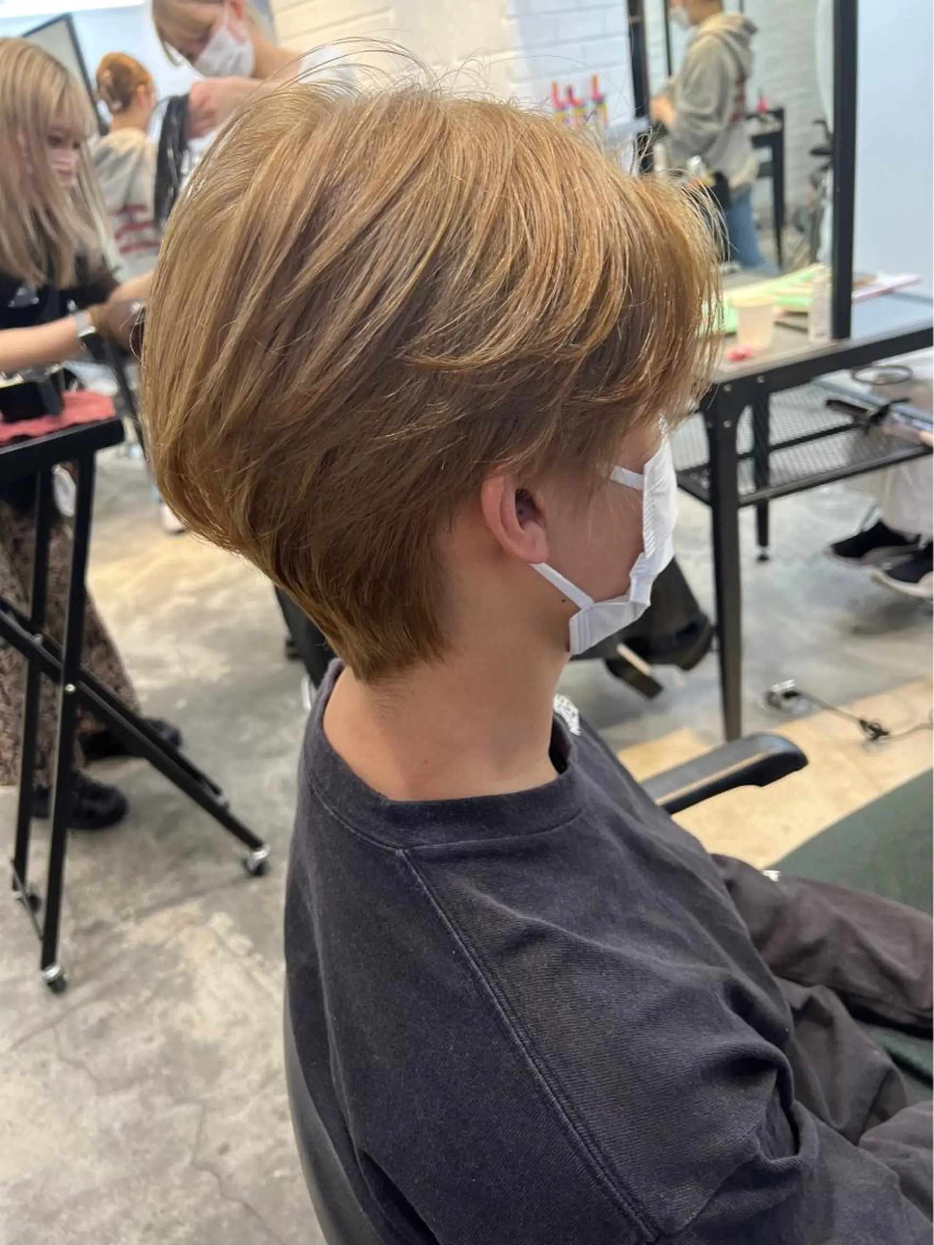 ショート カラー 🌈艶髪ベージュ🌈 ユウトのヘアスタイル