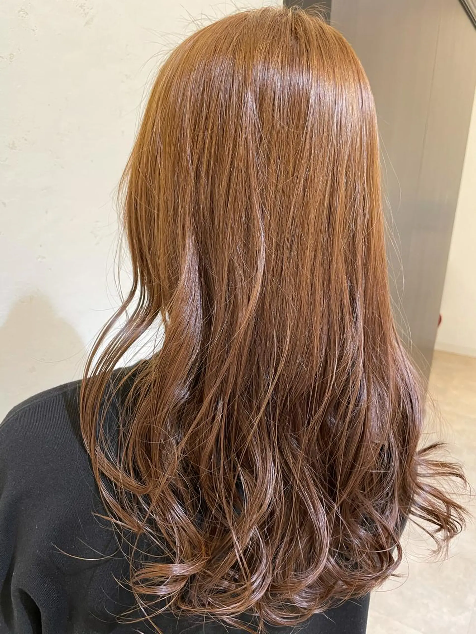 ロング カラー アッシュ 透明感カラー CHIKA Rimのヘアスタイル