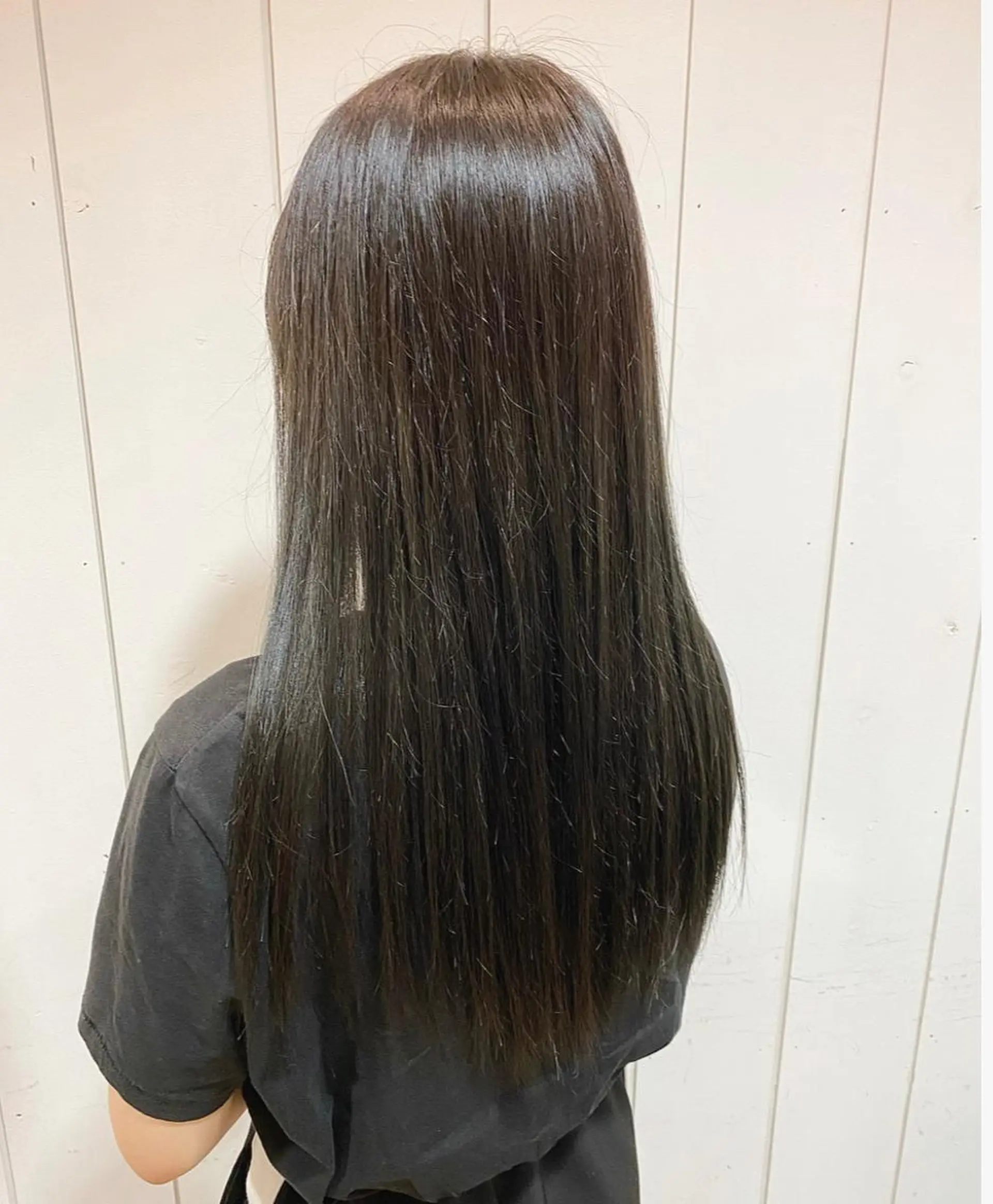 ロング カラー オリーブカラー 🫧顔周りカット 🫧樫村優香のヘアスタイル