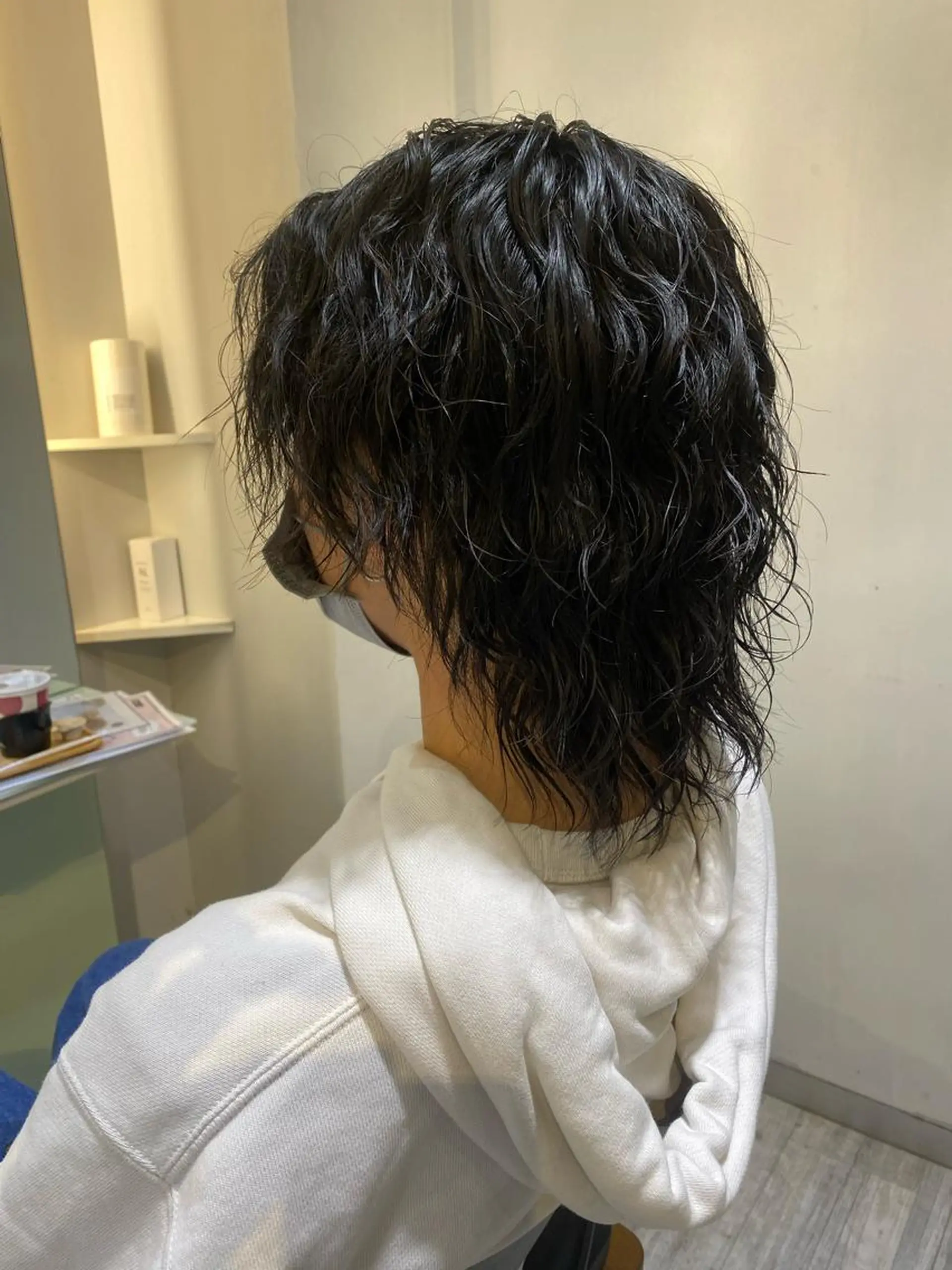 メンズ メンズパーマ メンズツイストパーマ ツイストパーマ カット パーマ 西山 恵太郎のヘアスタイル