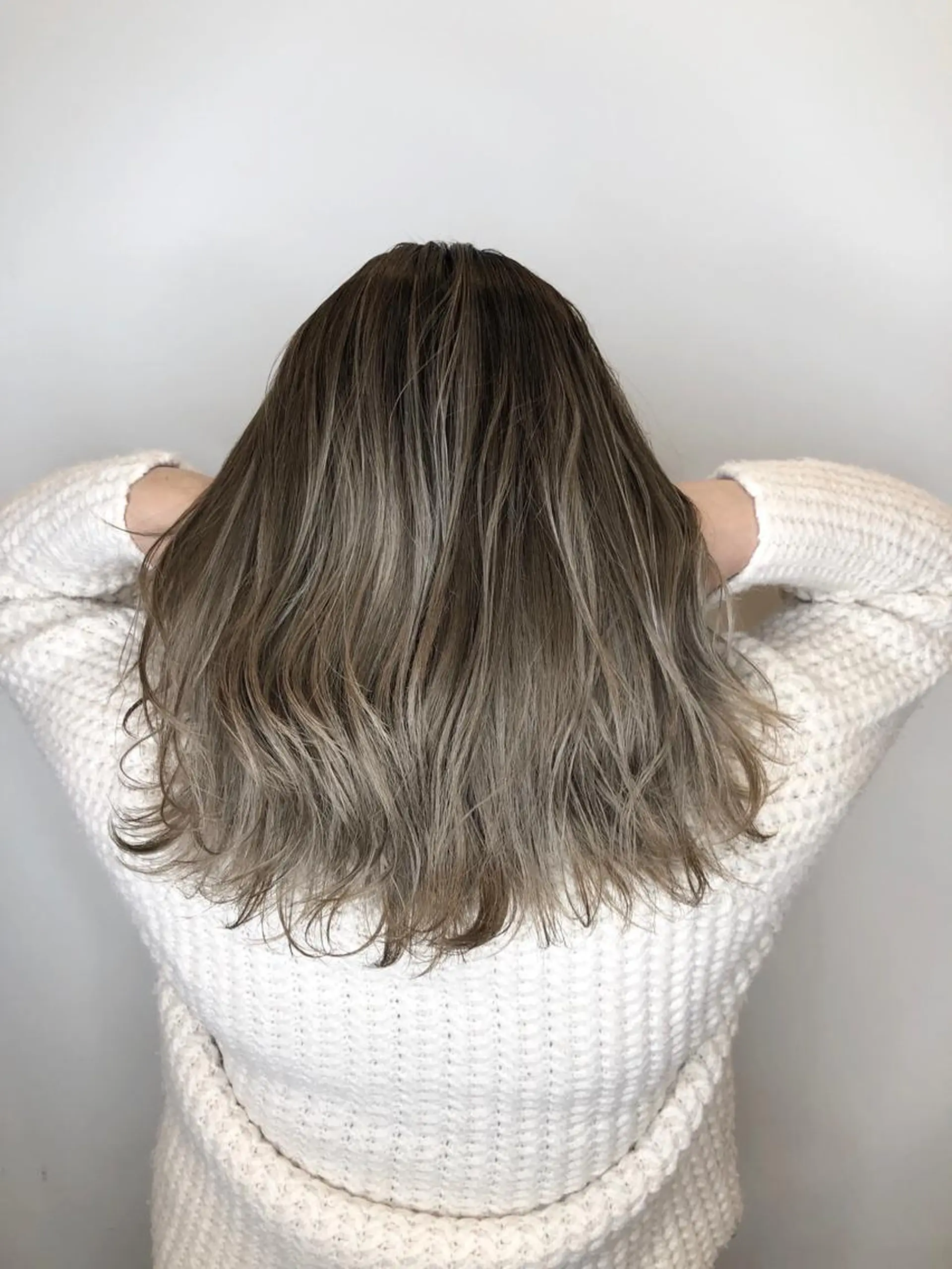 ミディアム カラー カット ヘアカラー エクステ 美髪改善×シールエク ステ/ヨシモトカンジのヘアスタイル