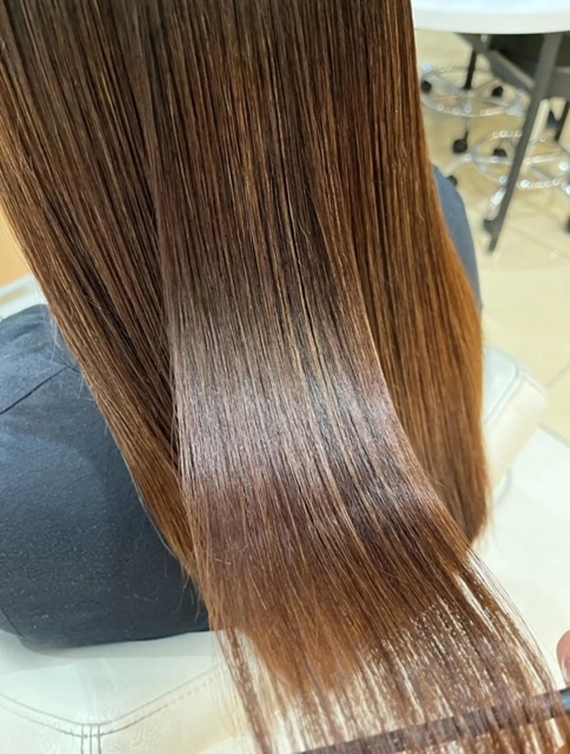 ロング ハイライト 縮毛矯正 森 瑠海のヘアスタイル