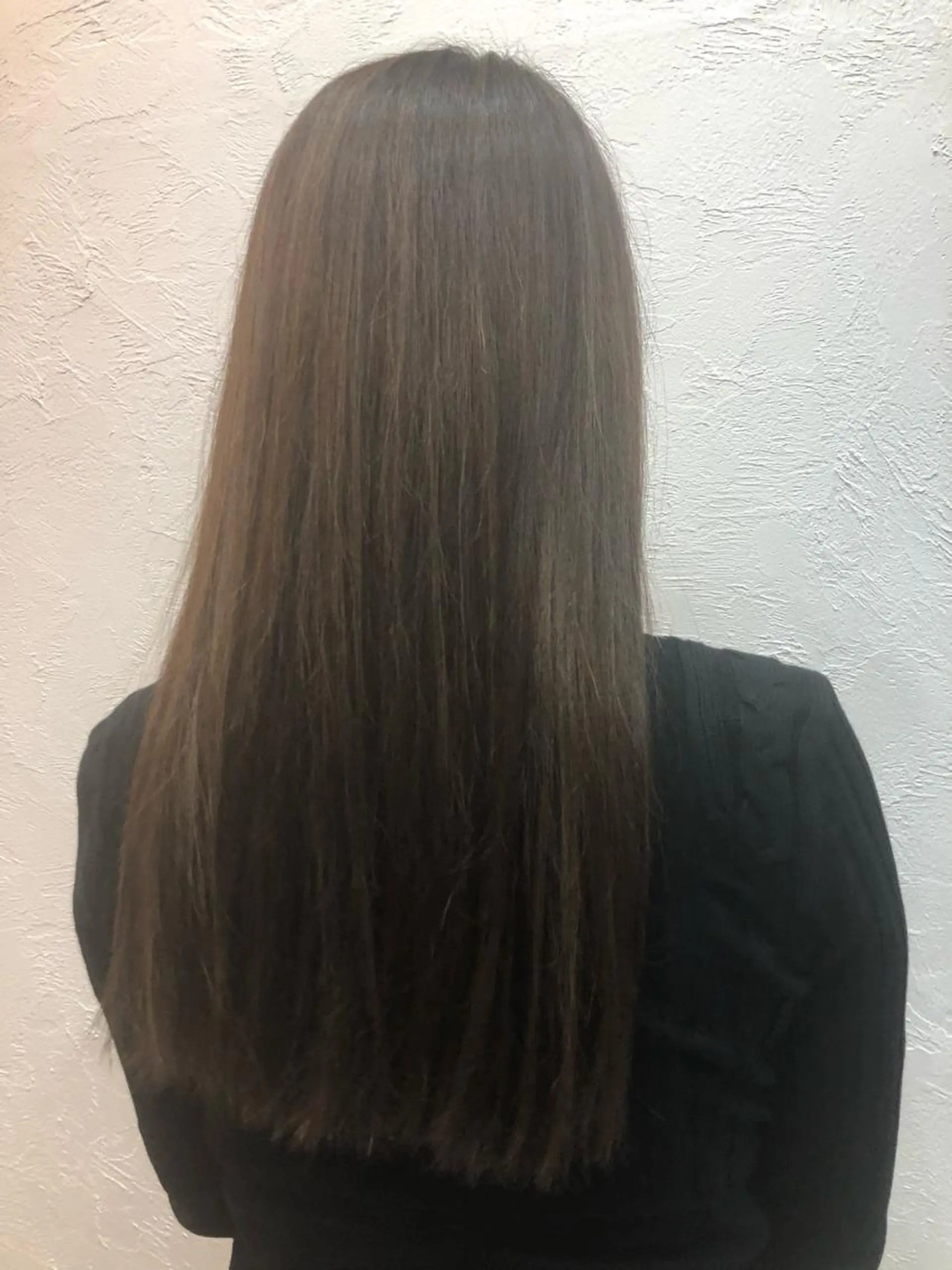 ロング カラー 脇谷 拓弥のヘアスタイル