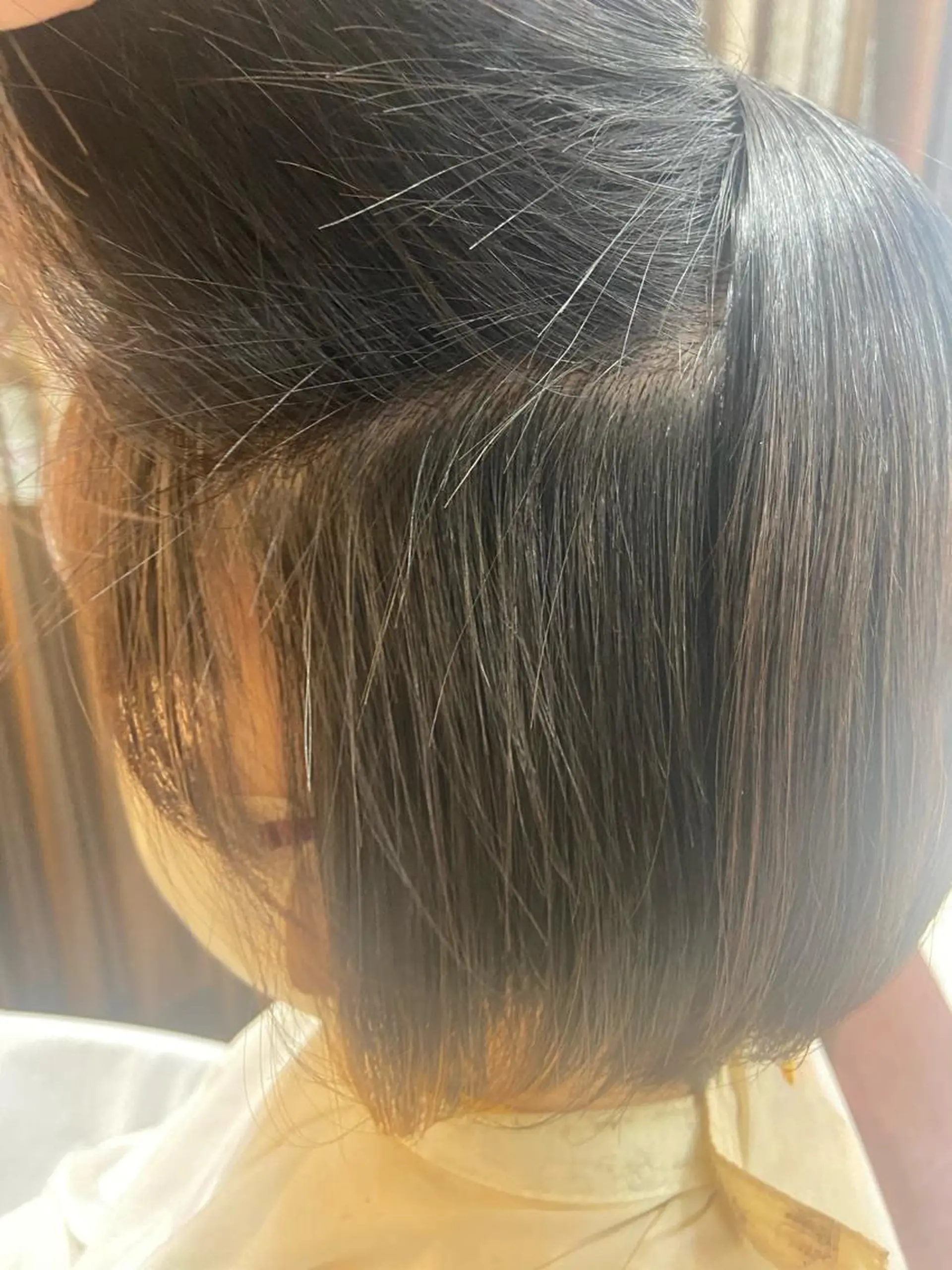 ミディアム 瀧下 唯のヘアスタイル