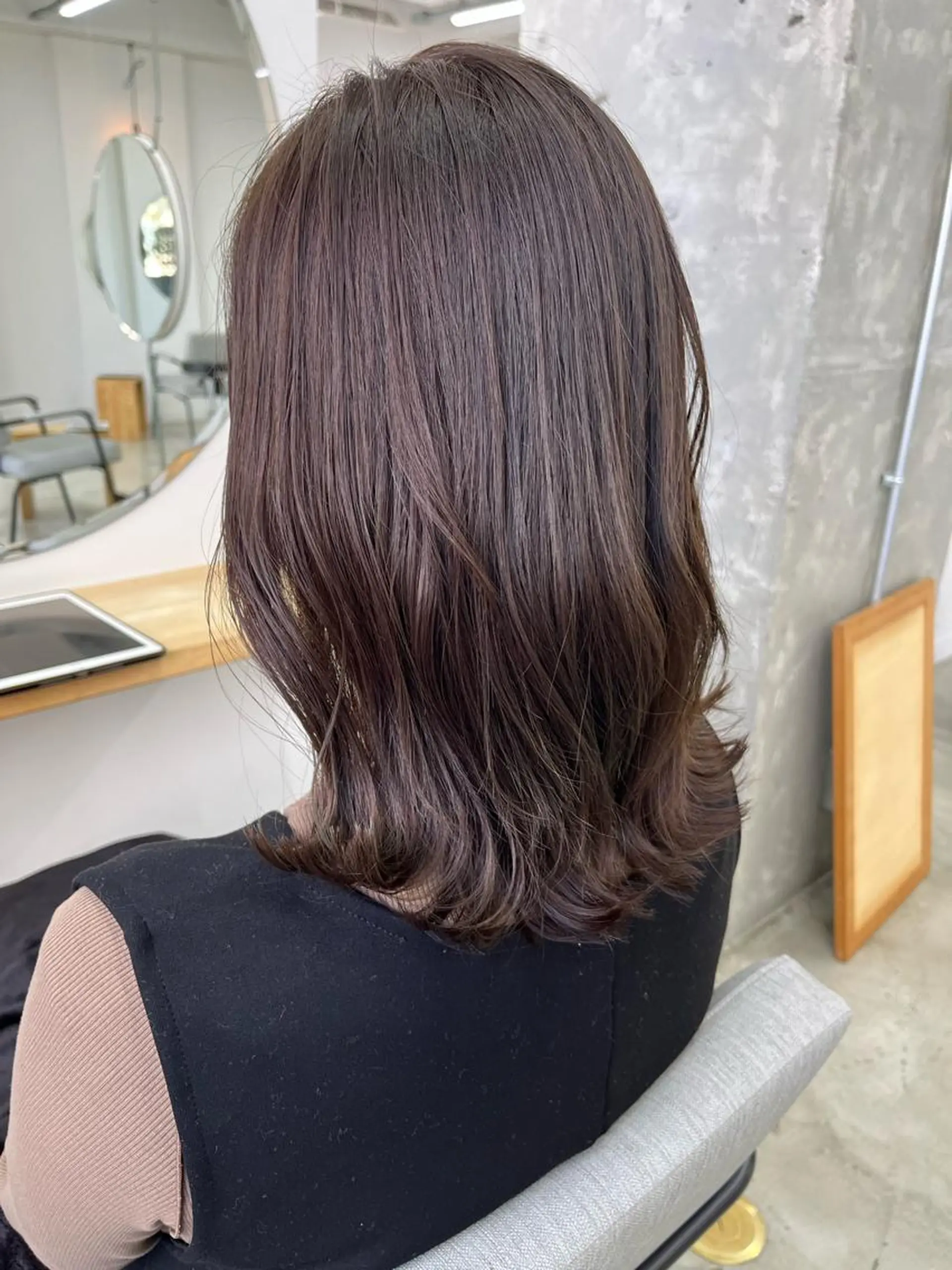 セミロング カラー カット ヘアカラー トリートメント ヘッドスパ ISSIKI所属・⭐️当日OK⭐️ 岩田峻のヘアスタイル