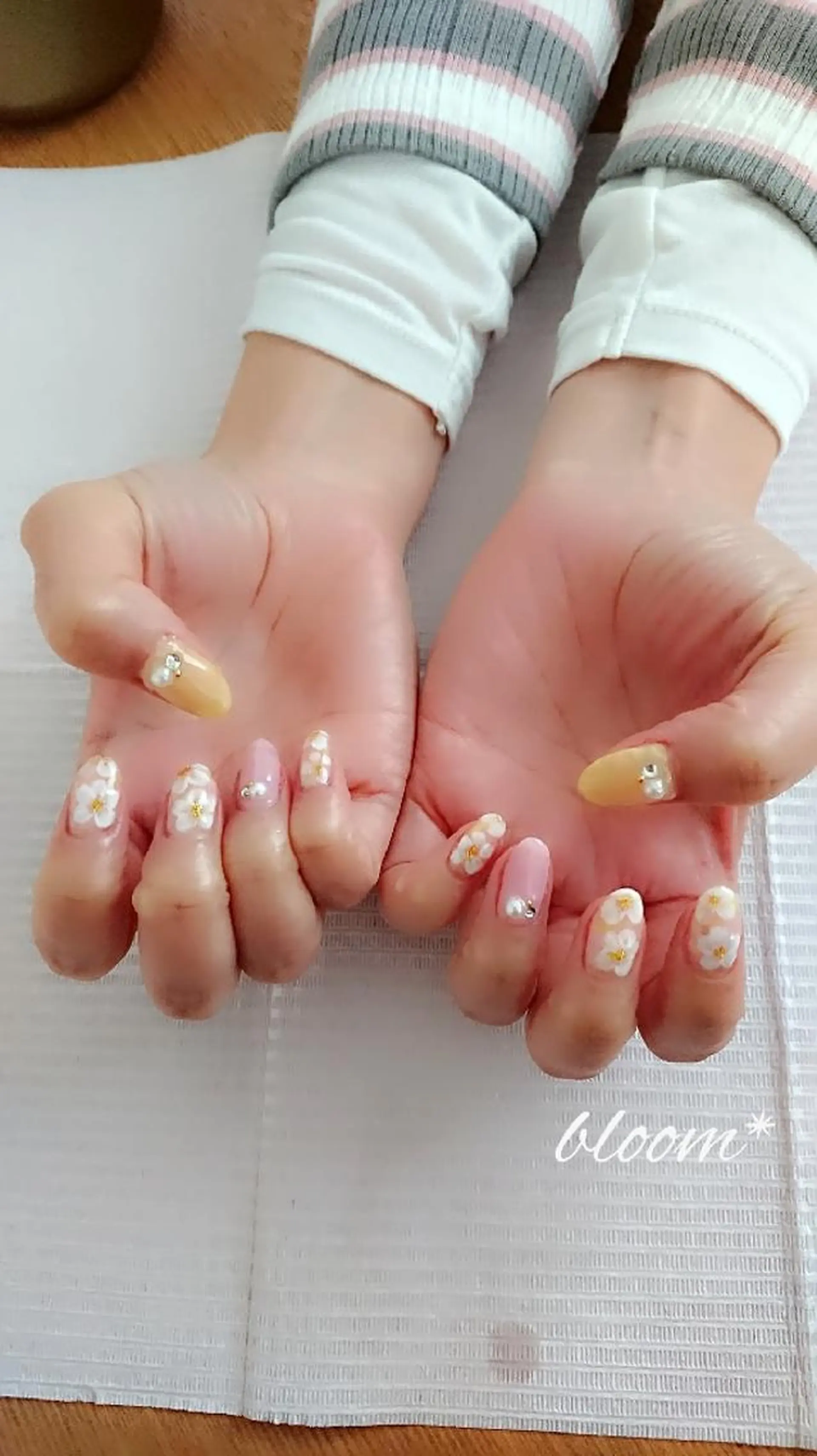 ネイル フラワーネイル 春ネイル bloom *のネイルデザイン