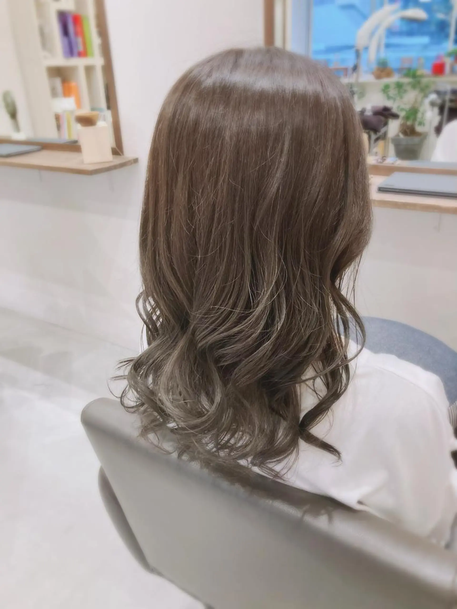 セミロング mu-kicii 三鷹店所属・撮影モデル募集中☆ オグリヤスエのヘアスタイル