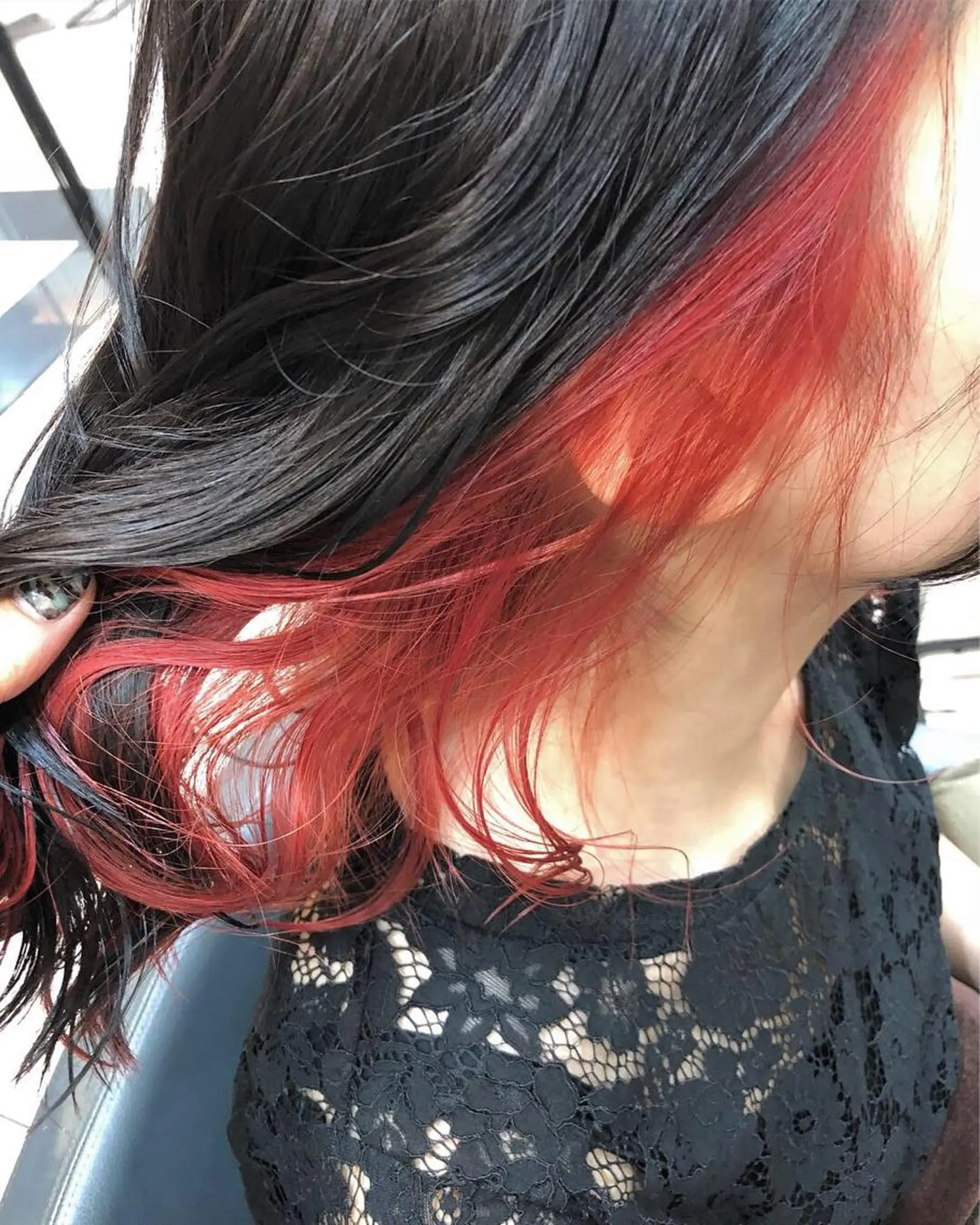 ミディアム カラー インナーカラー レッドカラー カット ヘアカラー トリートメント SHAFT Ieiriのヘアスタイル