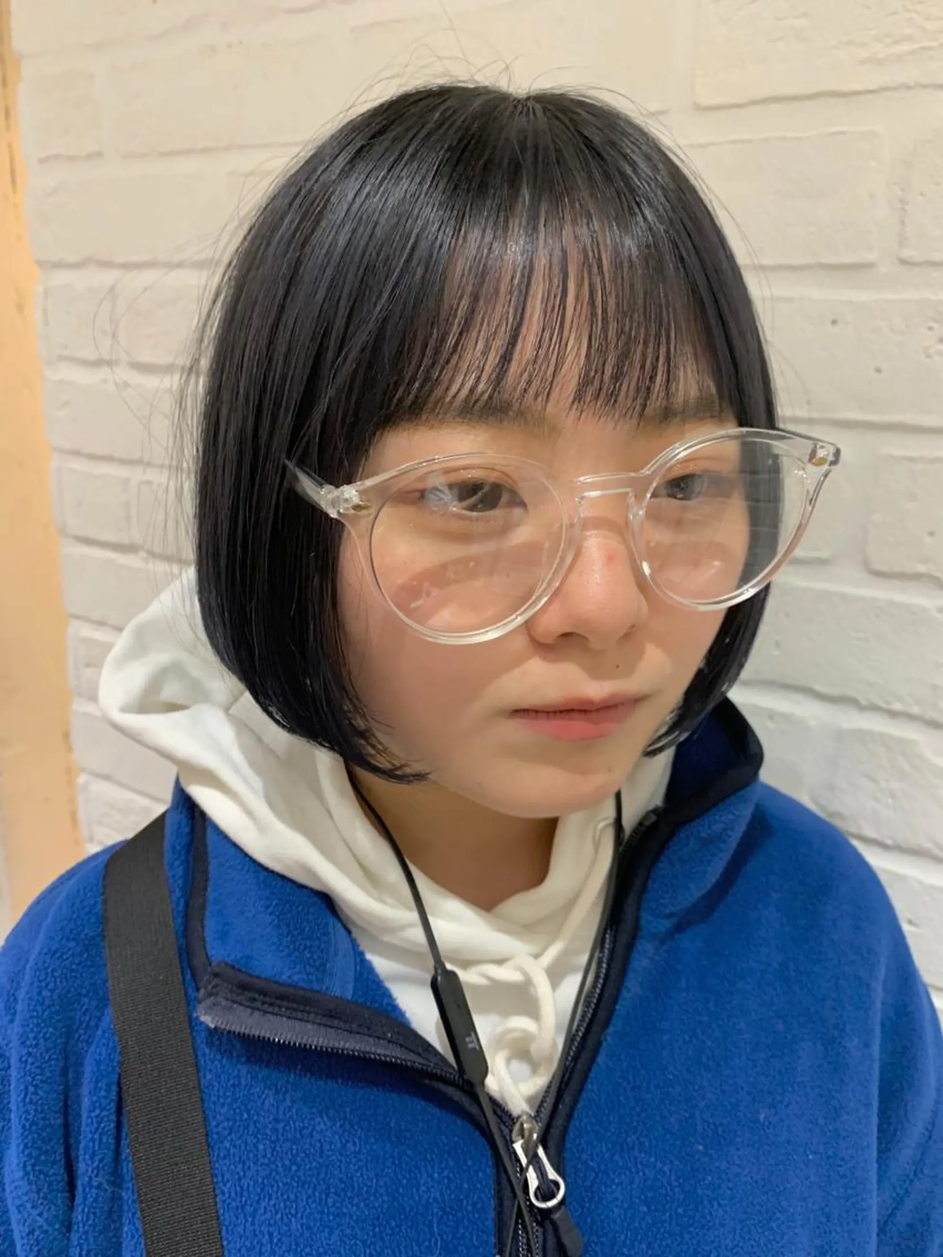 ショート カラー ブルーカラー ブルージュ 透明感カラー カット ヘアカラー トリートメント Fuuu《フゥ》所属・シノザキ シンゴのヘアスタイル