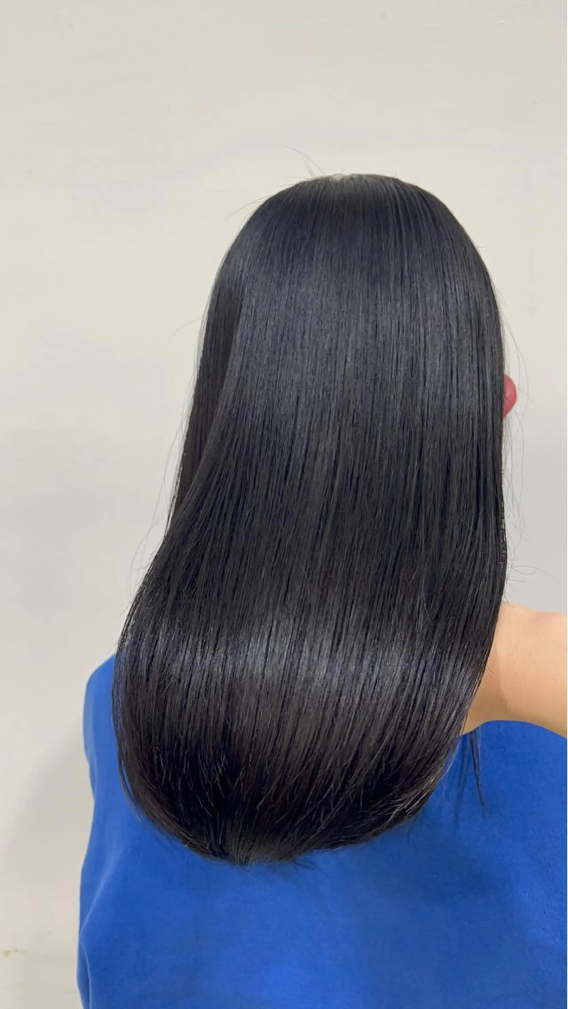 セミロング 暖色ｶﾗｰ/ﾚｲﾔｰ ｶｯﾄ/Yunaのヘアスタイル