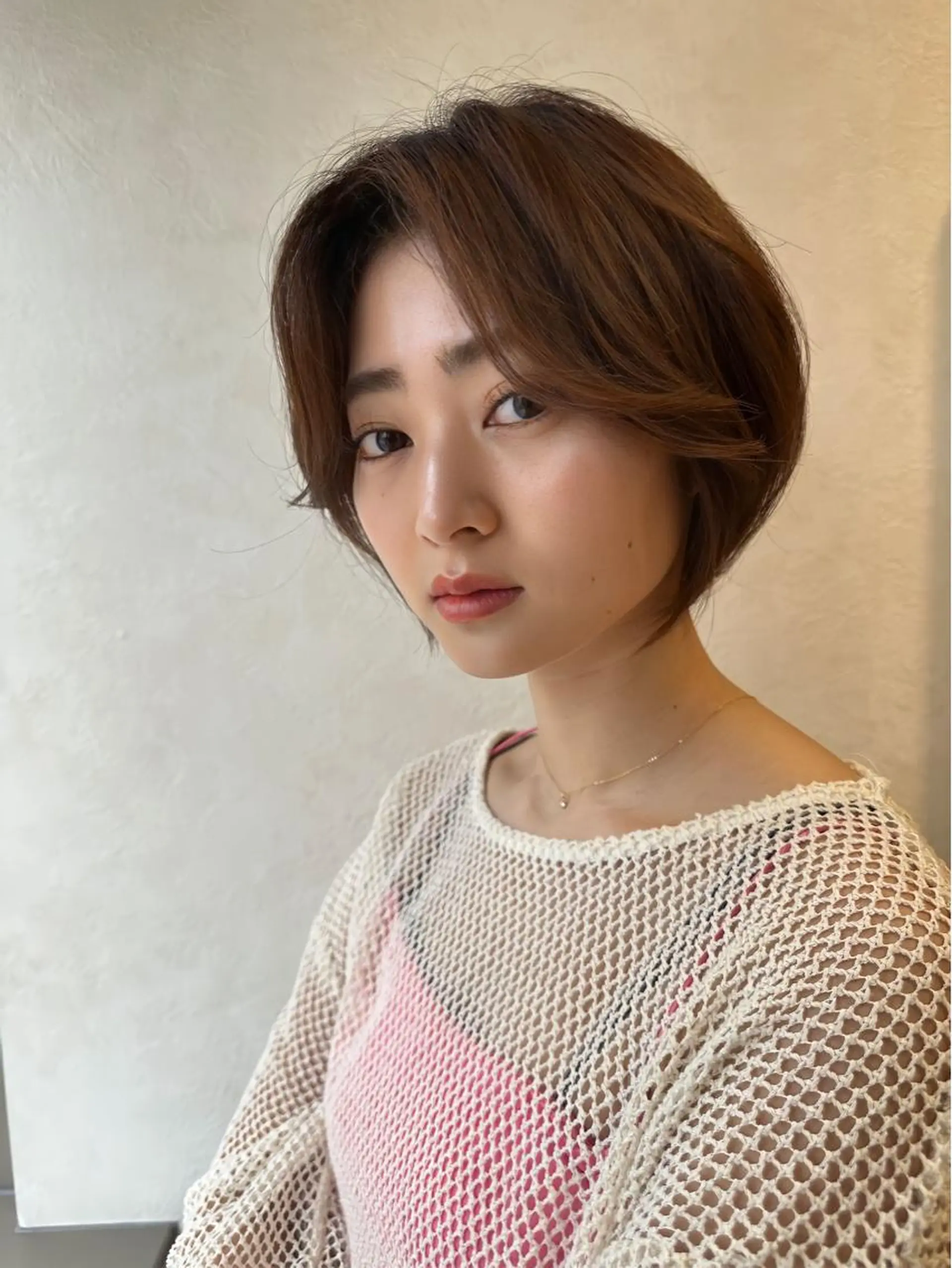 ショート カット ヘアカラー かえ🩶韓国ボブ🎀 透明感カラー🥣のヘアスタイル